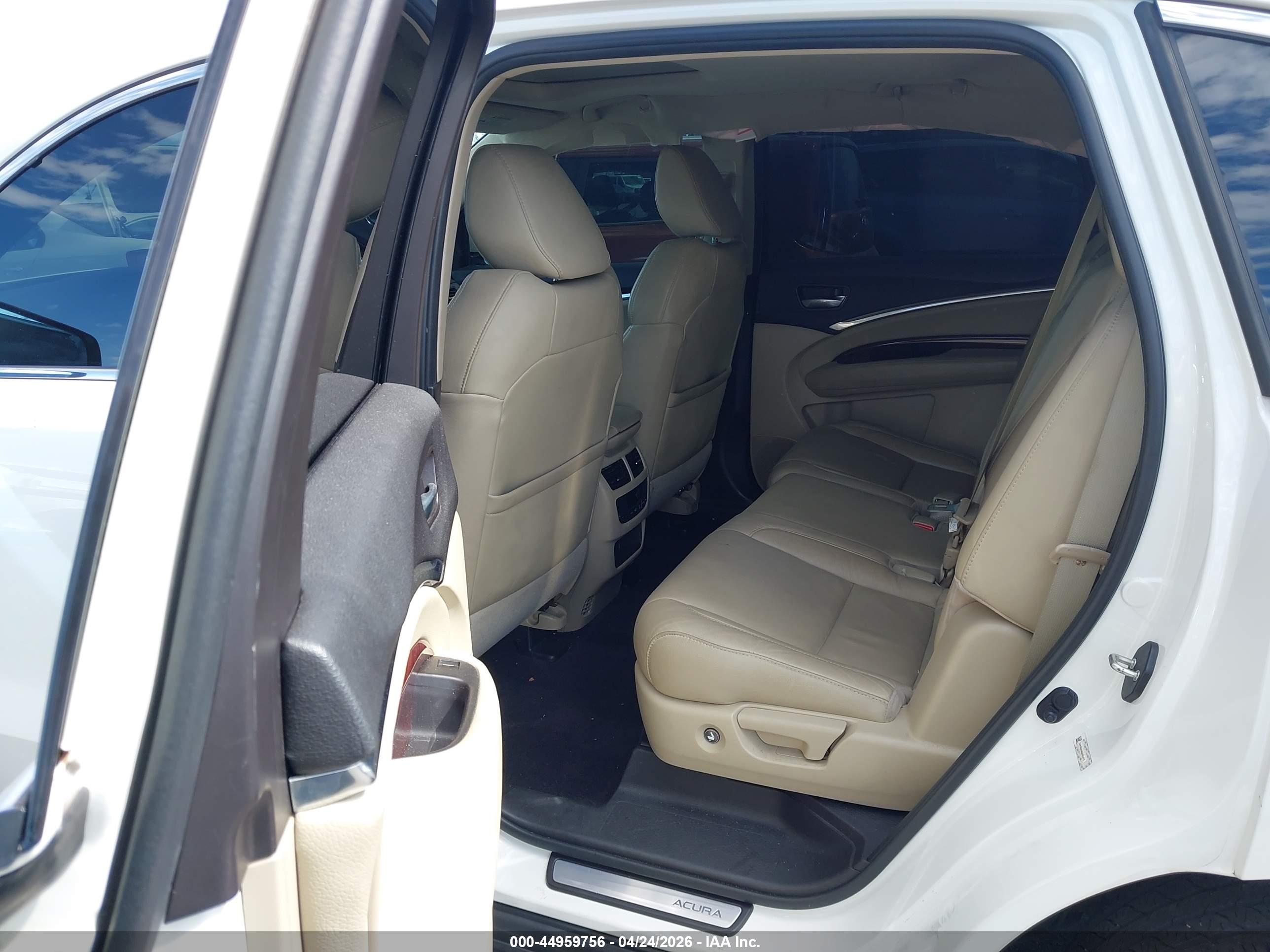 ACURA MDX image 8