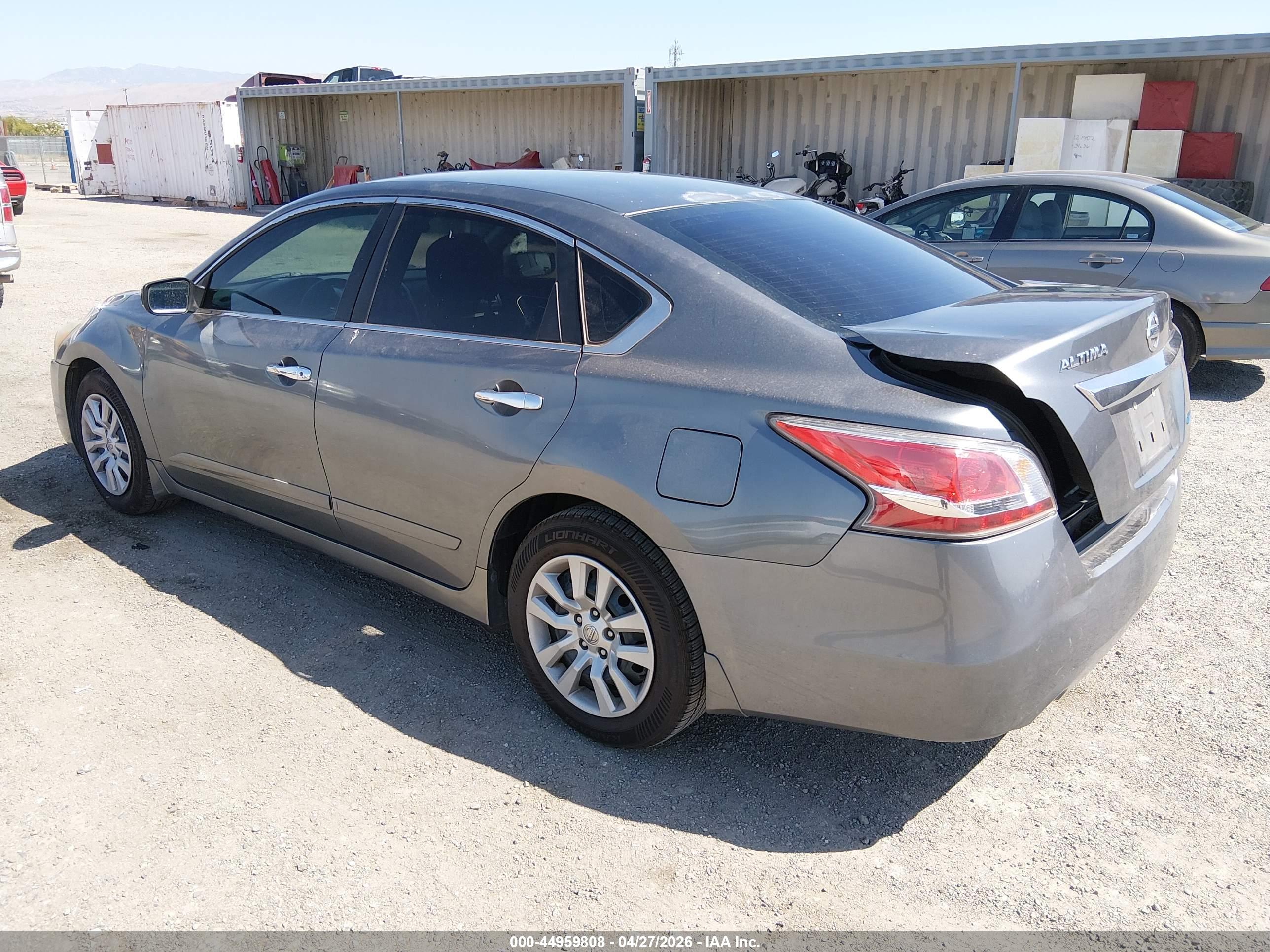 NISSAN ALTIMA image 3