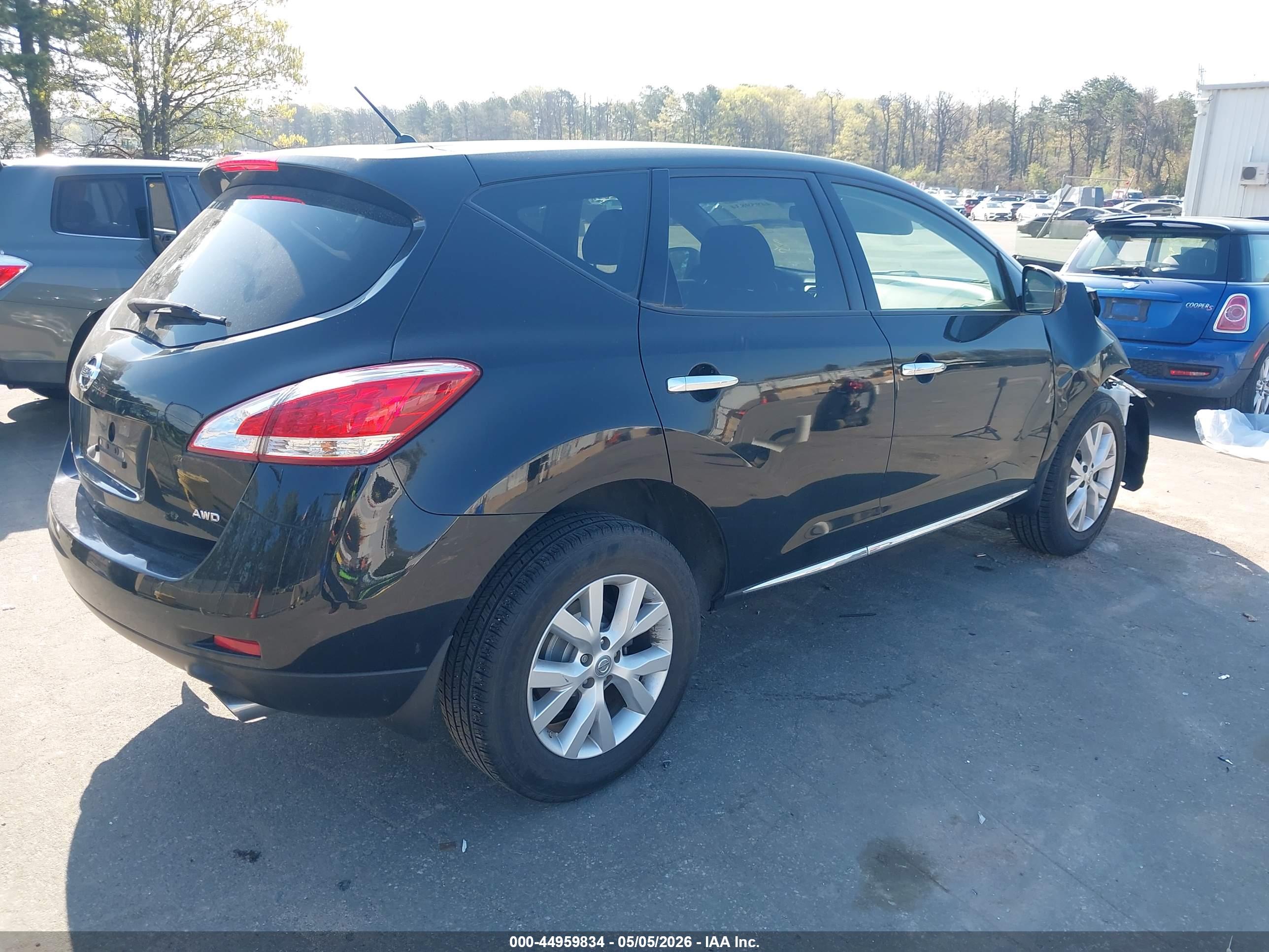 NISSAN MURANO image 4