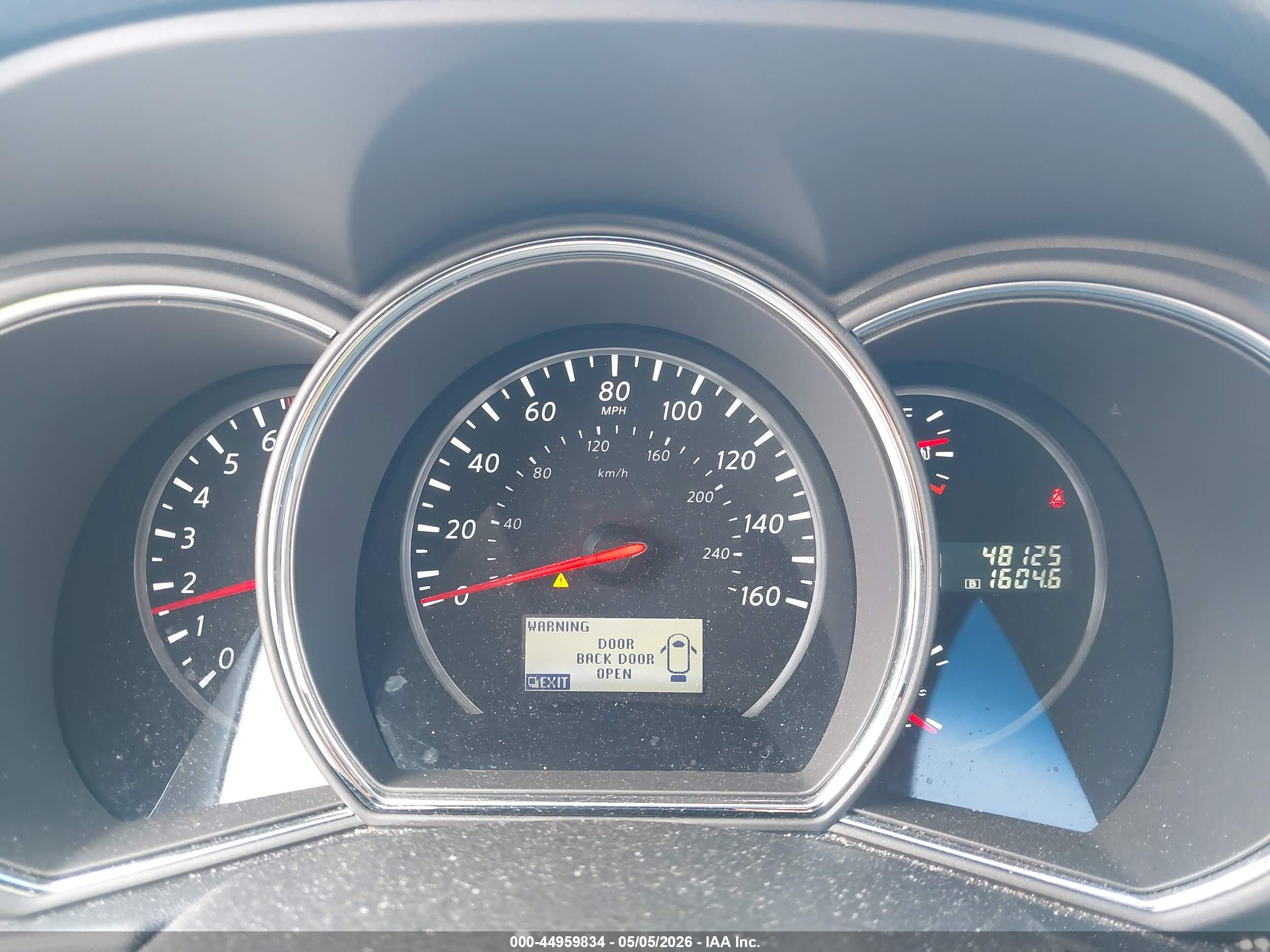 NISSAN MURANO image 7