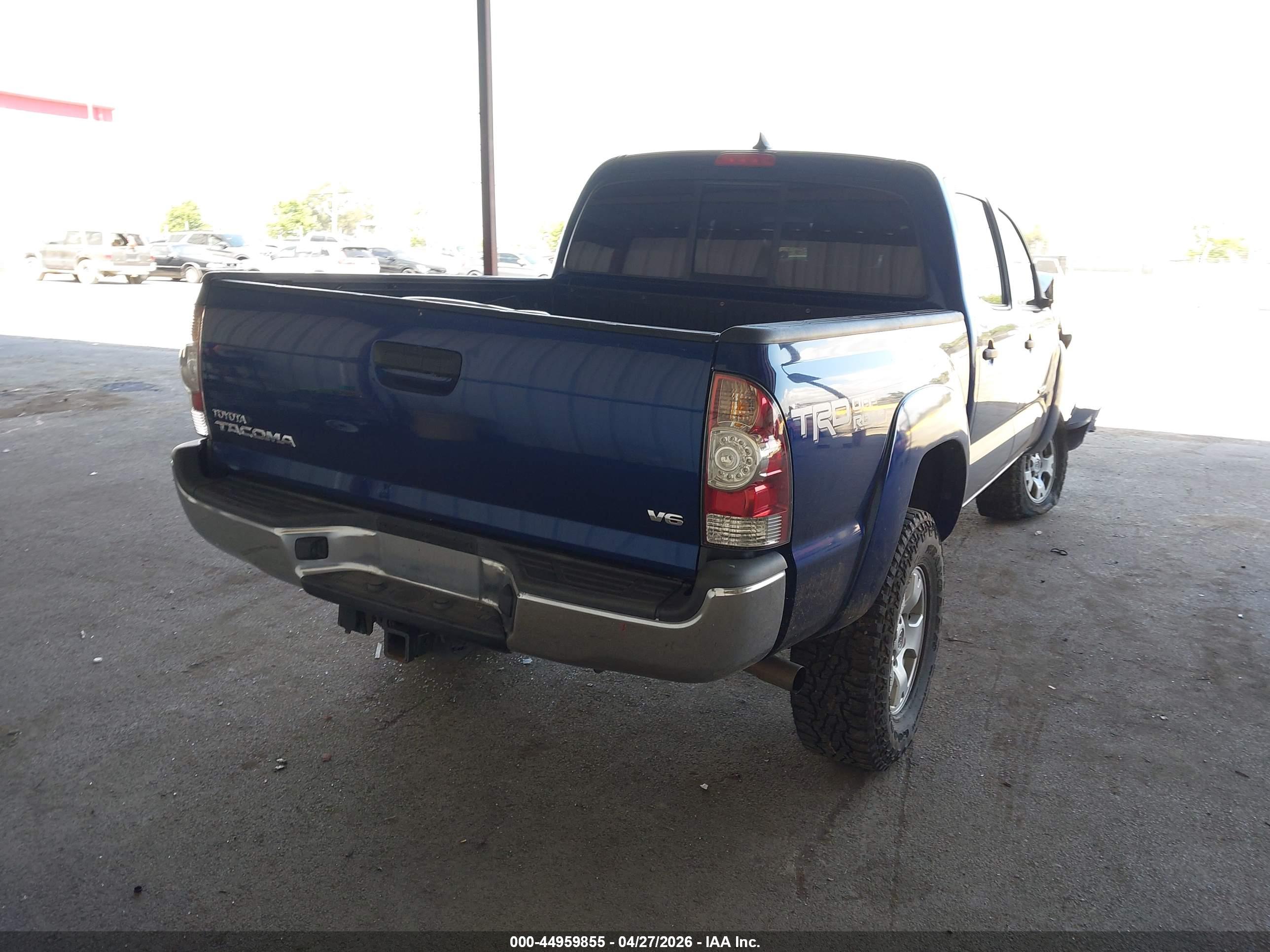 TOYOTA TACOMA image 4