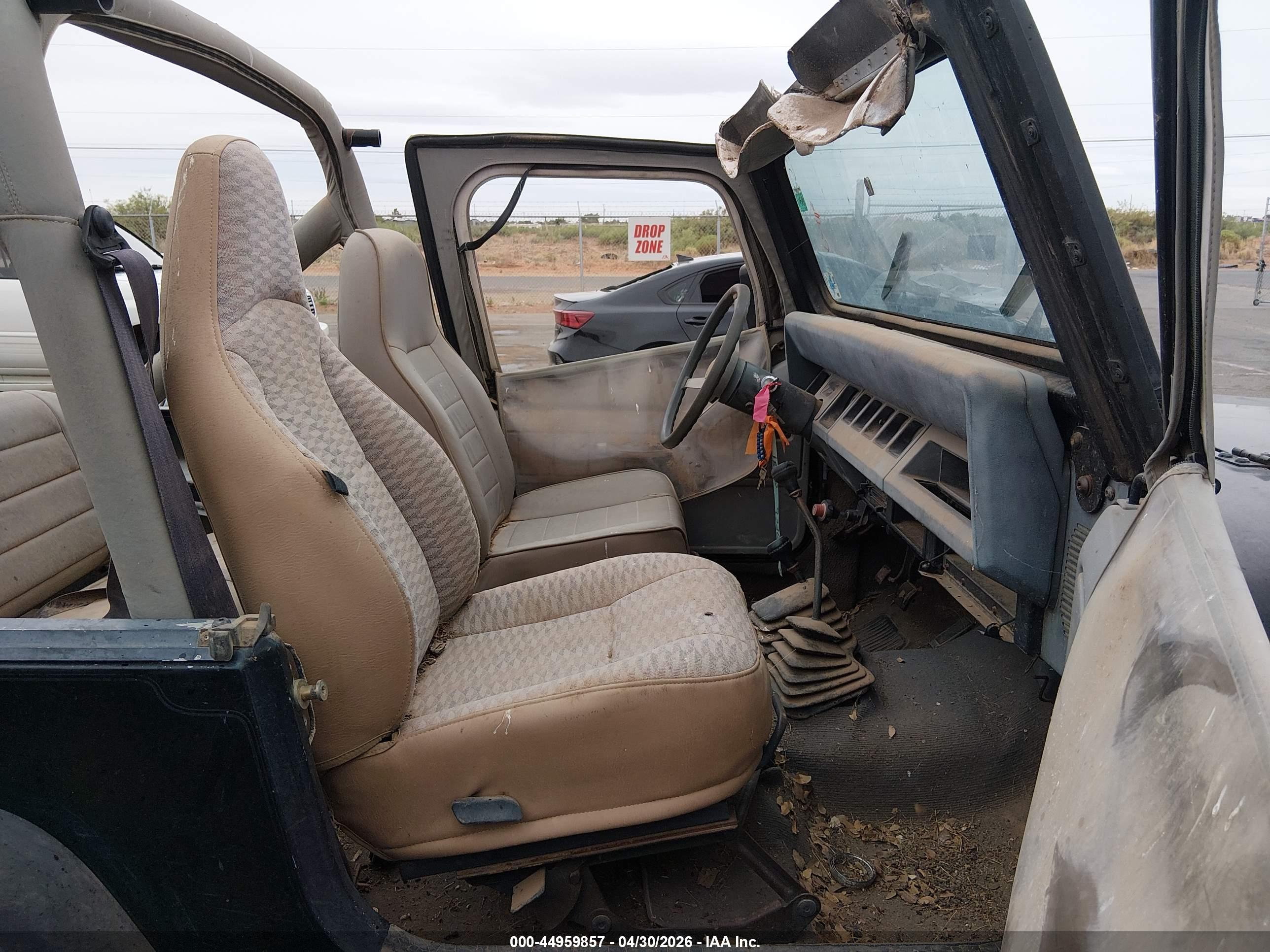 JEEP WRANGLER image 5