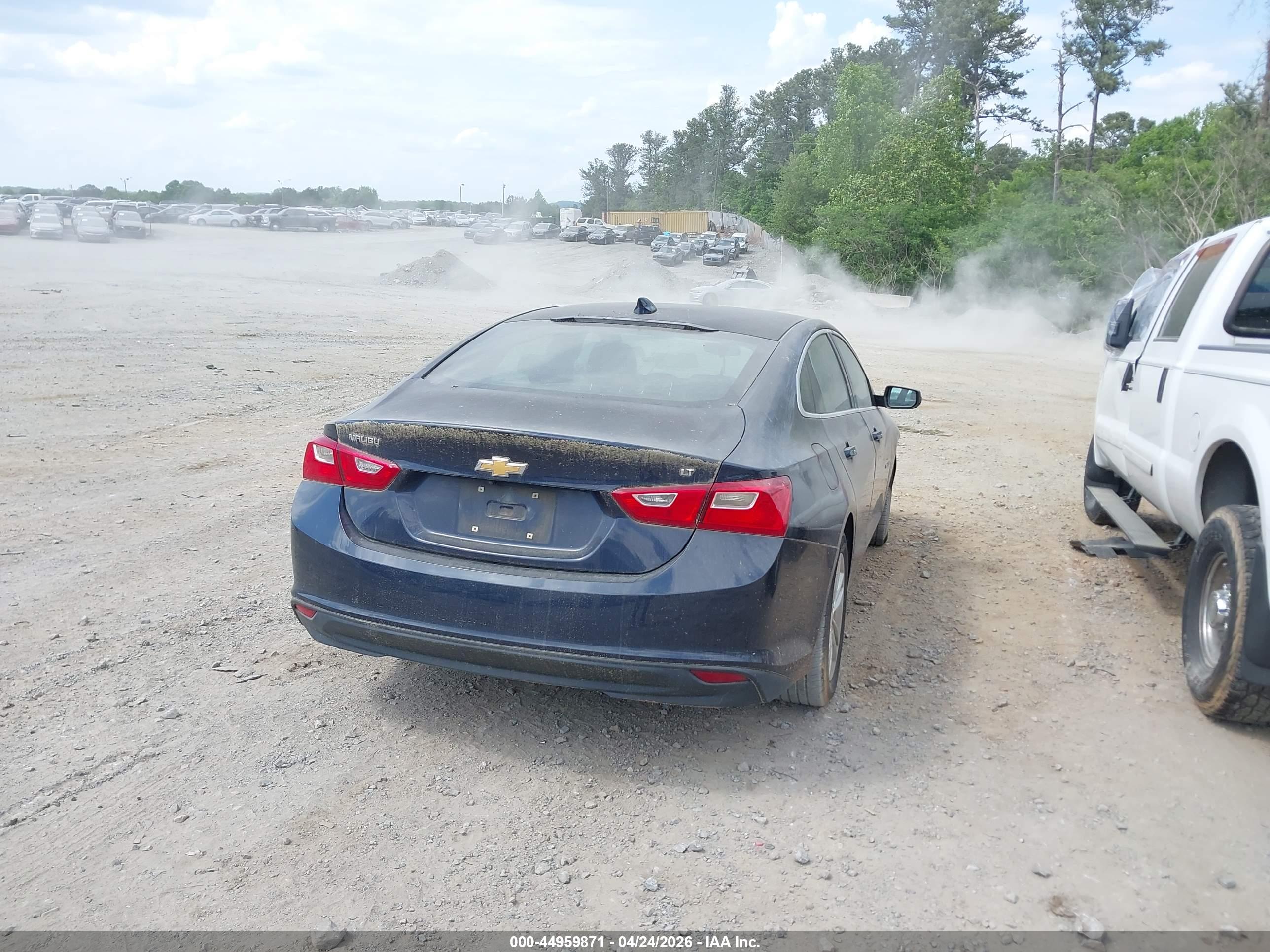 CHEVROLET MALIBU image 4