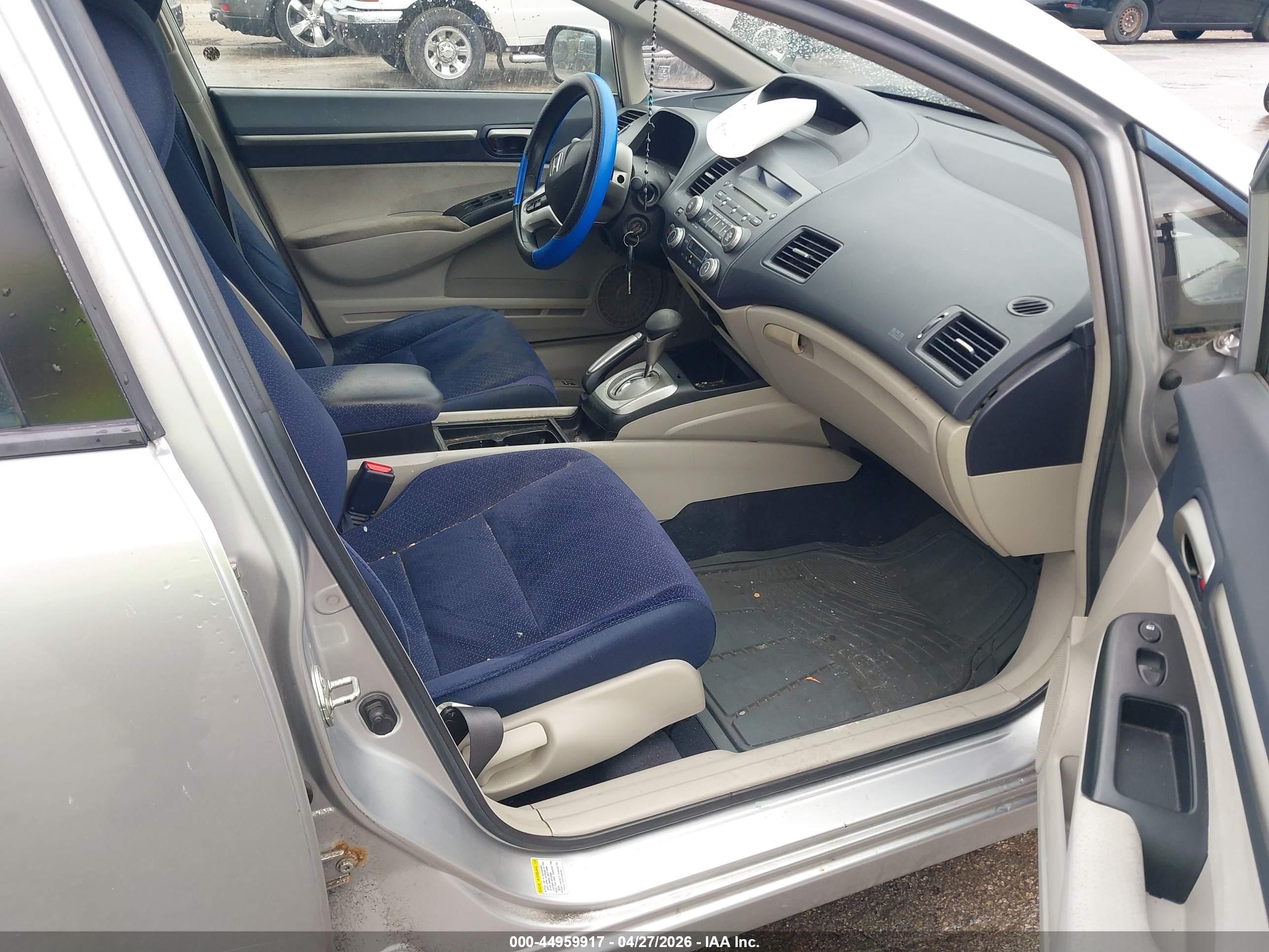 HONDA CIVIC image 5