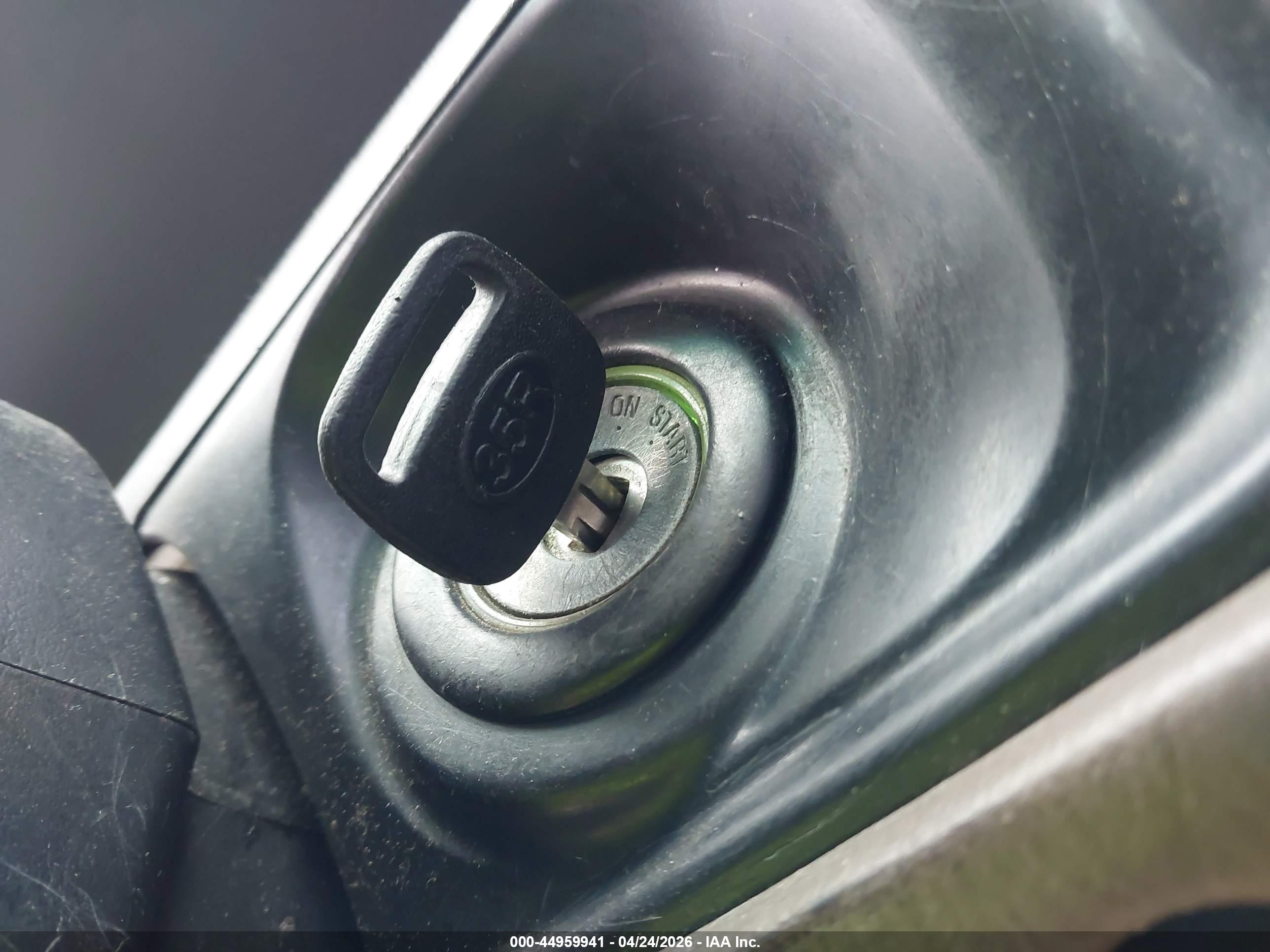 TOYOTA 4RUNNER image 11