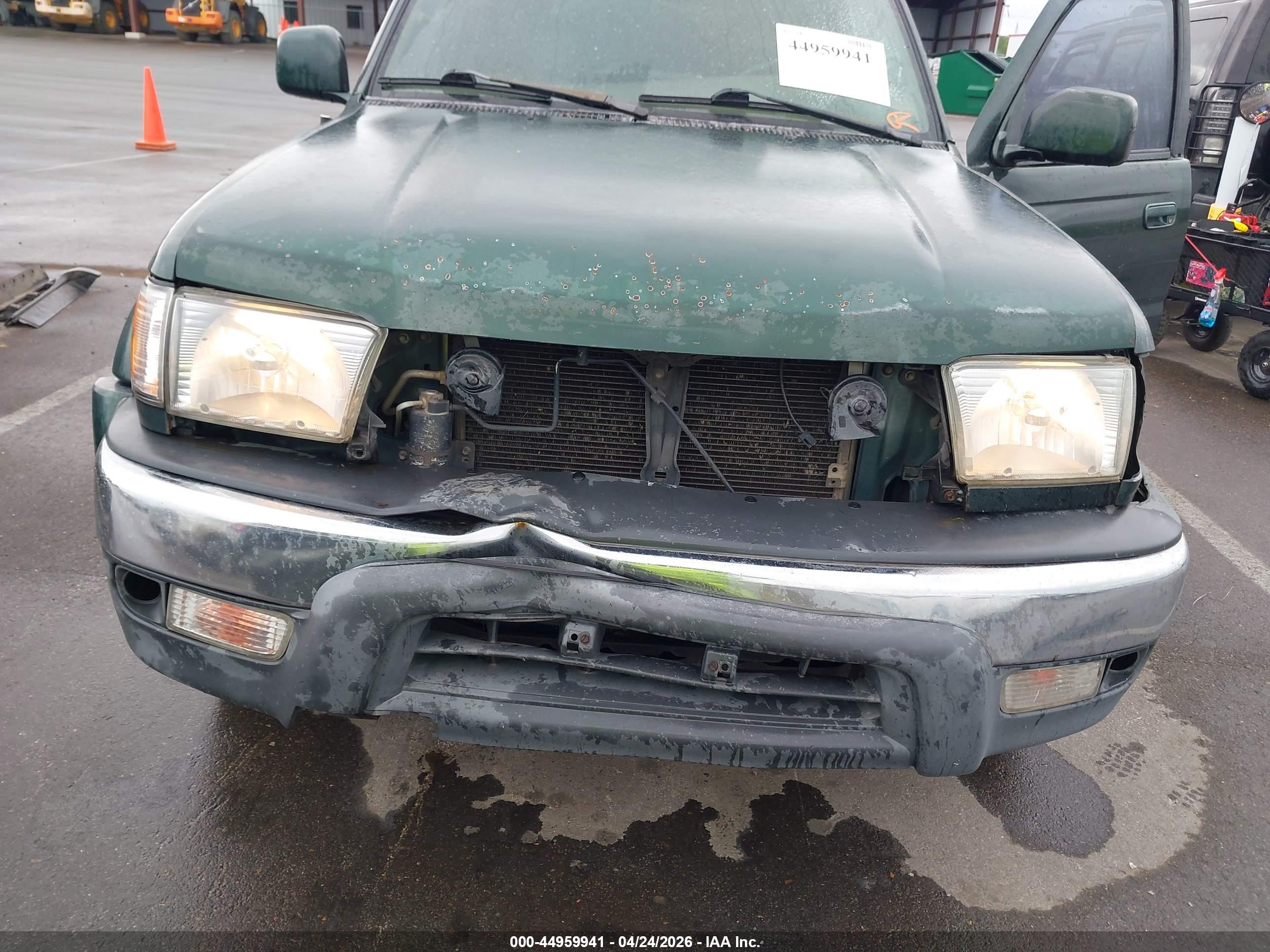 TOYOTA 4RUNNER image 6