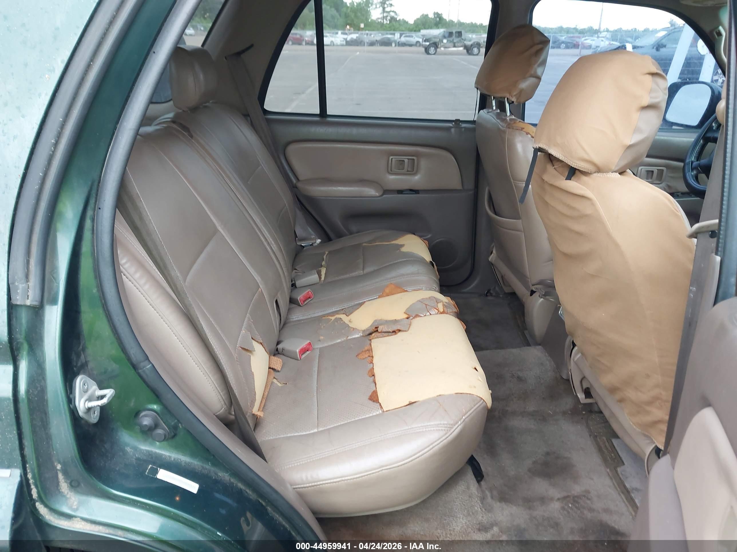 TOYOTA 4RUNNER image 8