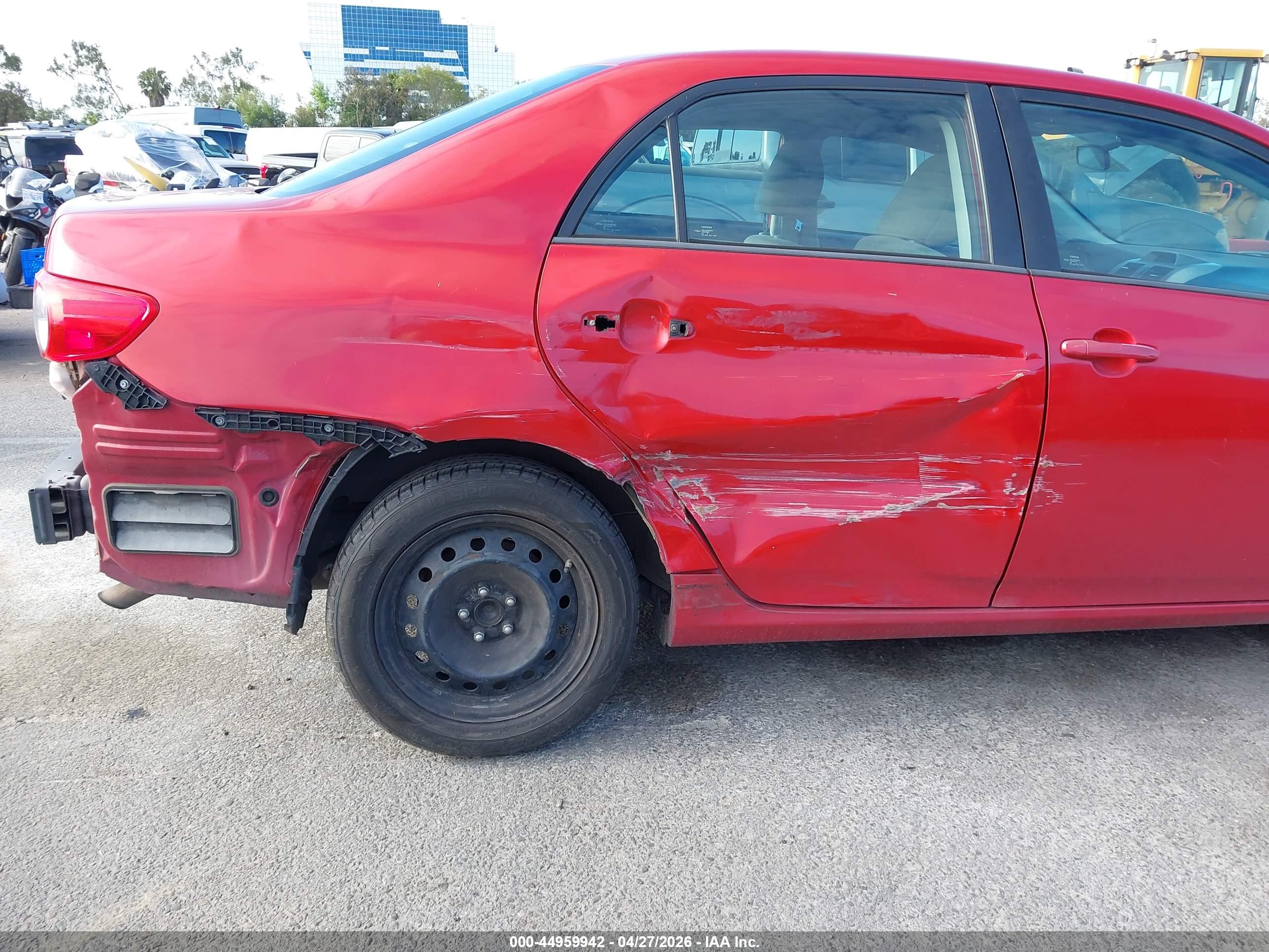TOYOTA COROLLA image 6