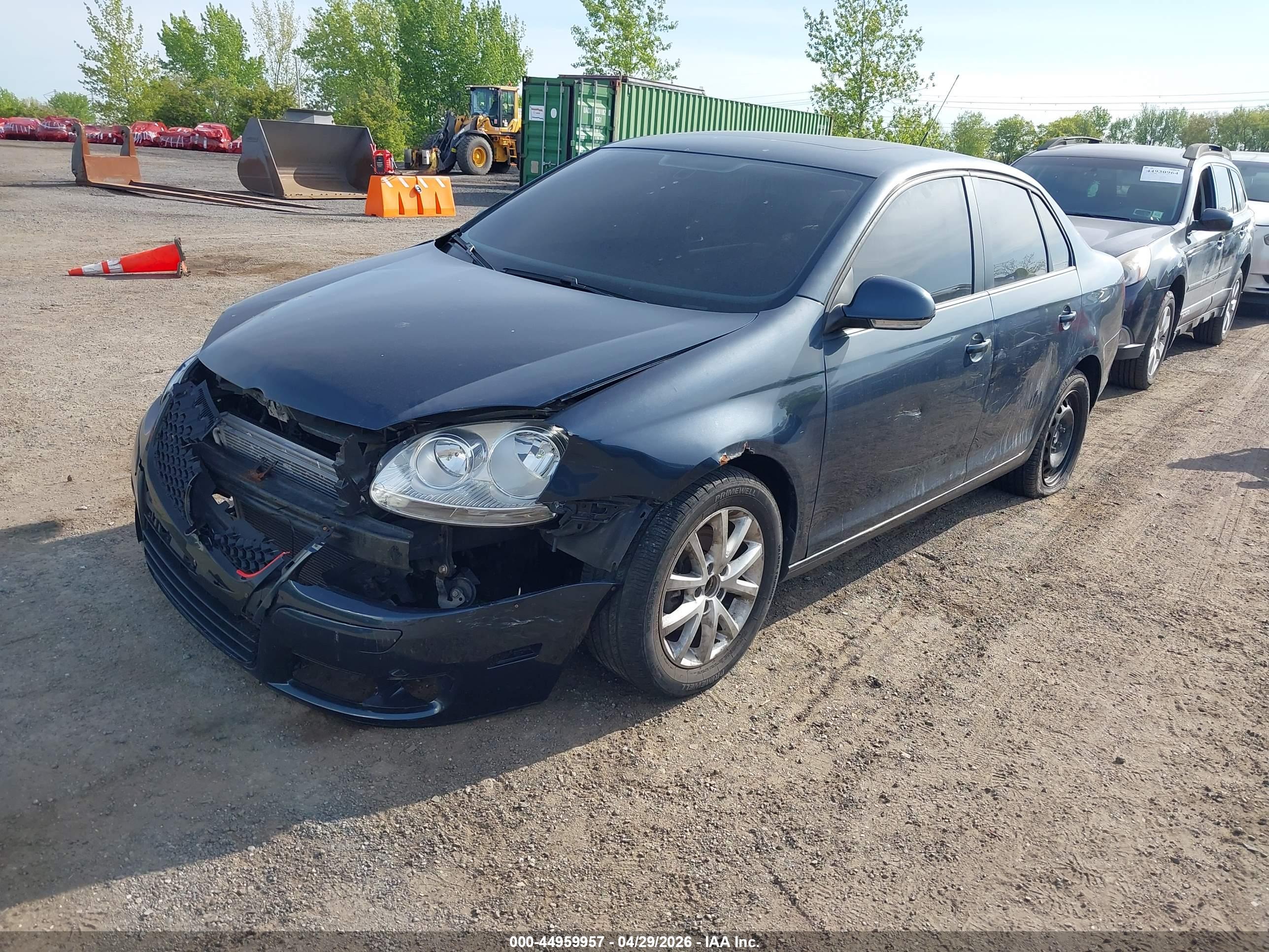 VOLKSWAGEN JETTA image 2