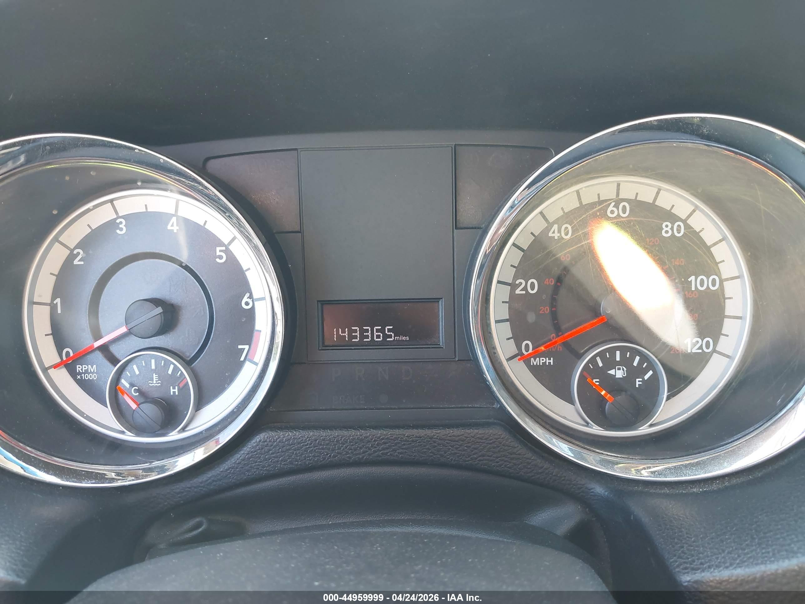 DODGE GRAND image 7