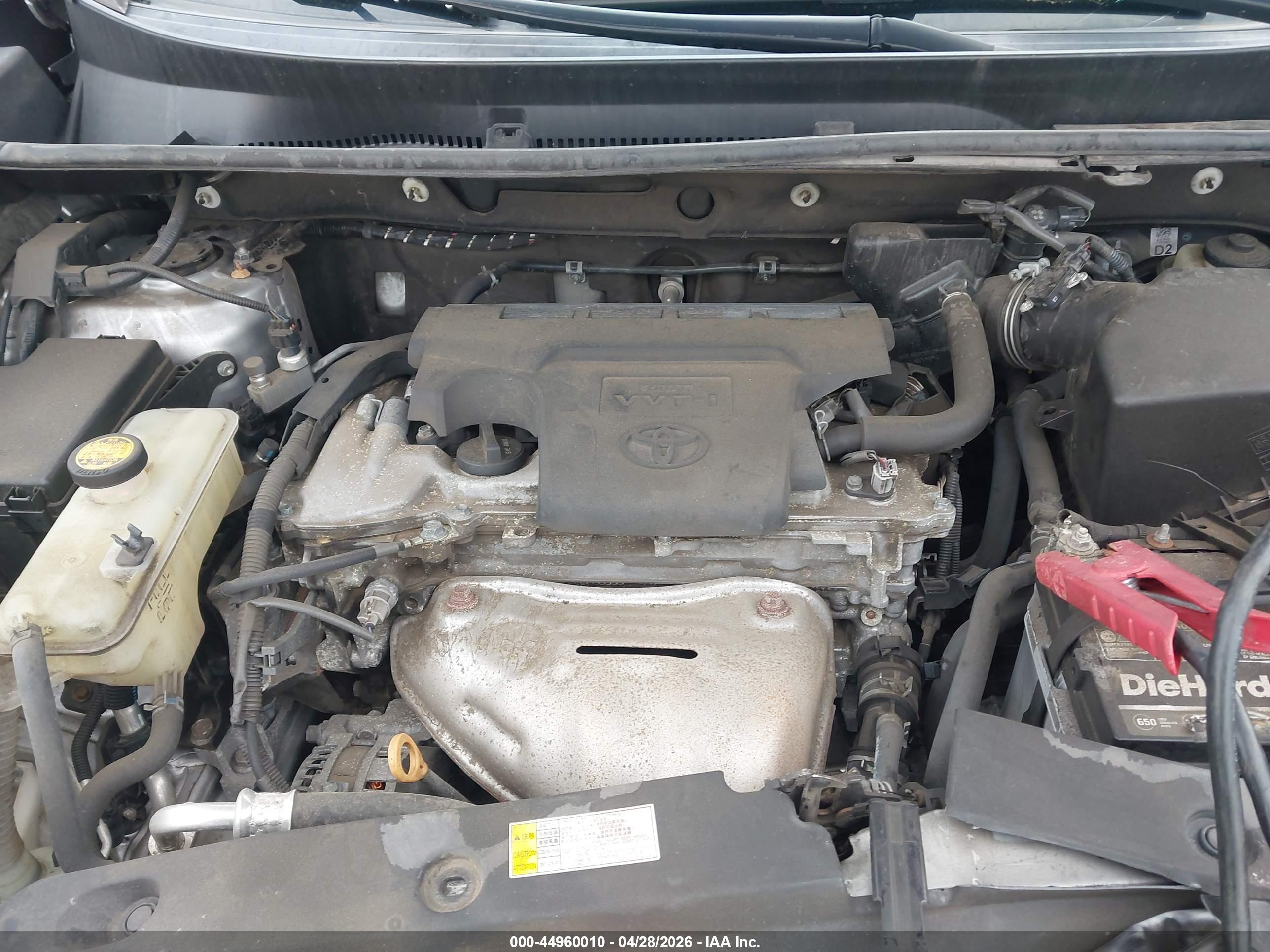 TOYOTA RAV4 image 10