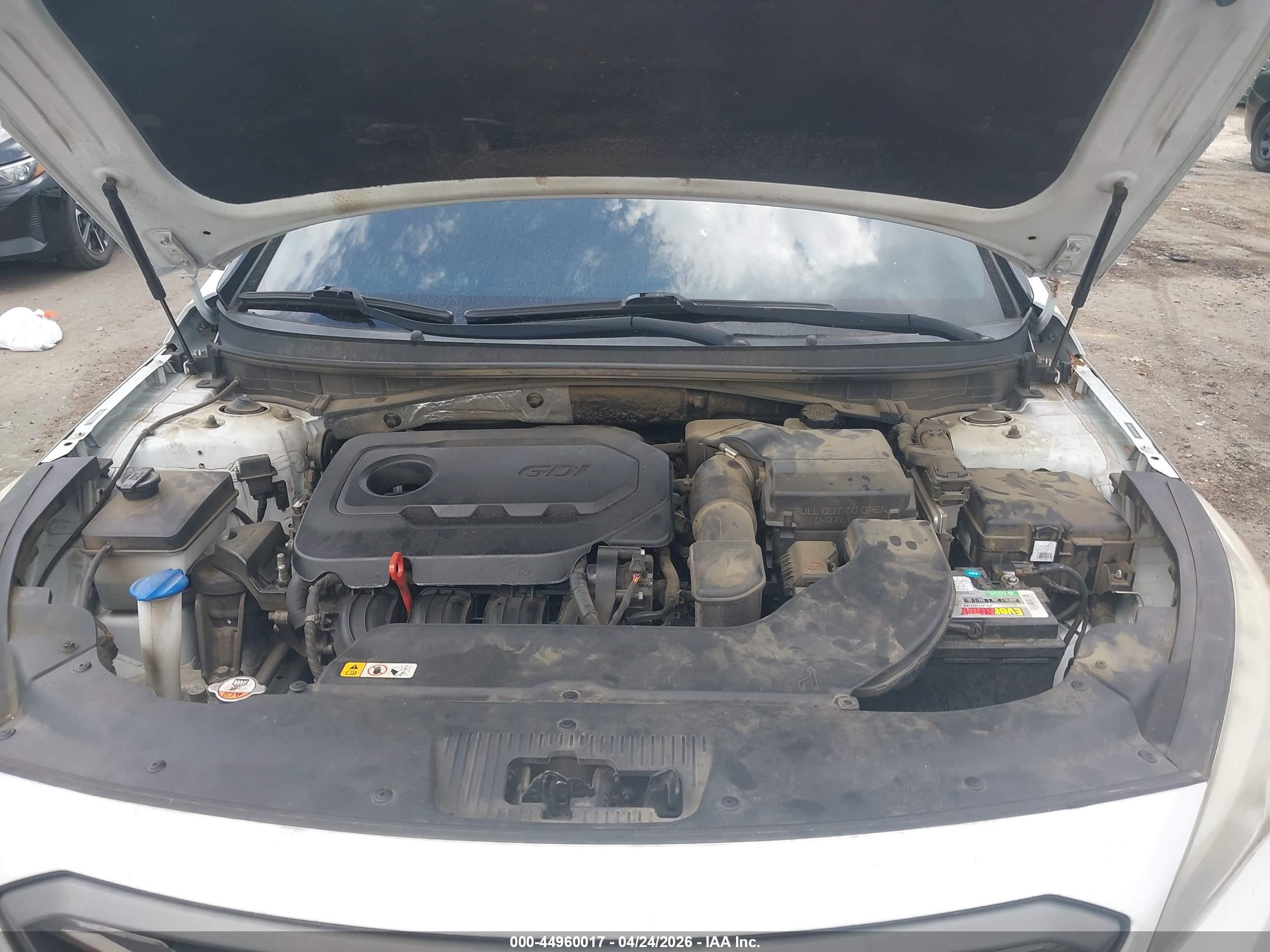 HYUNDAI SONATA image 10
