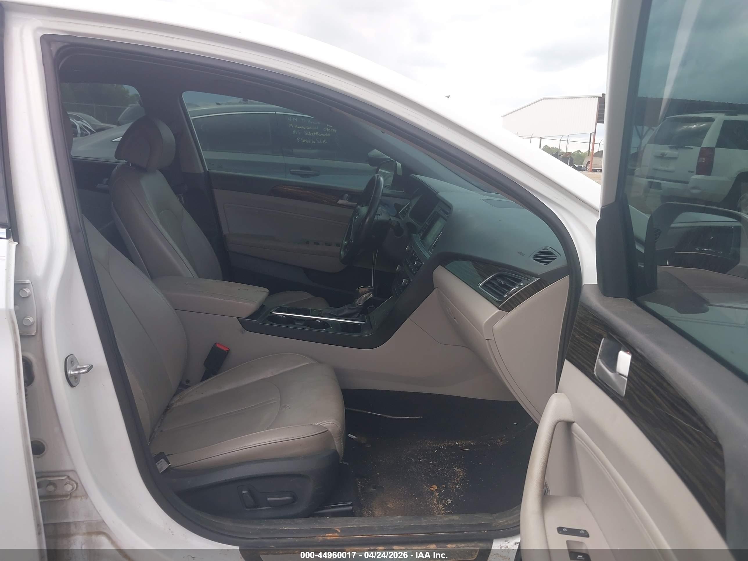 HYUNDAI SONATA image 5
