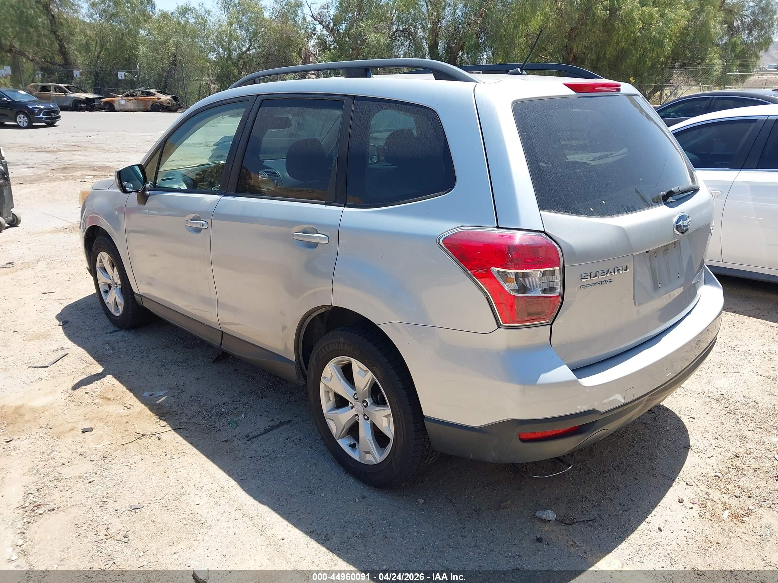 SUBARU FORESTER image 3