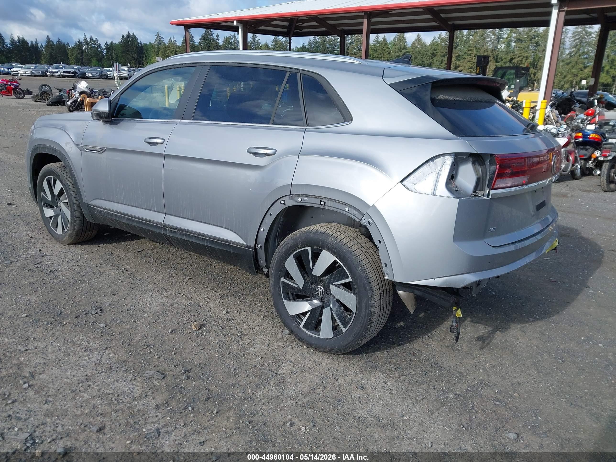 VOLKSWAGEN ATLAS image 3