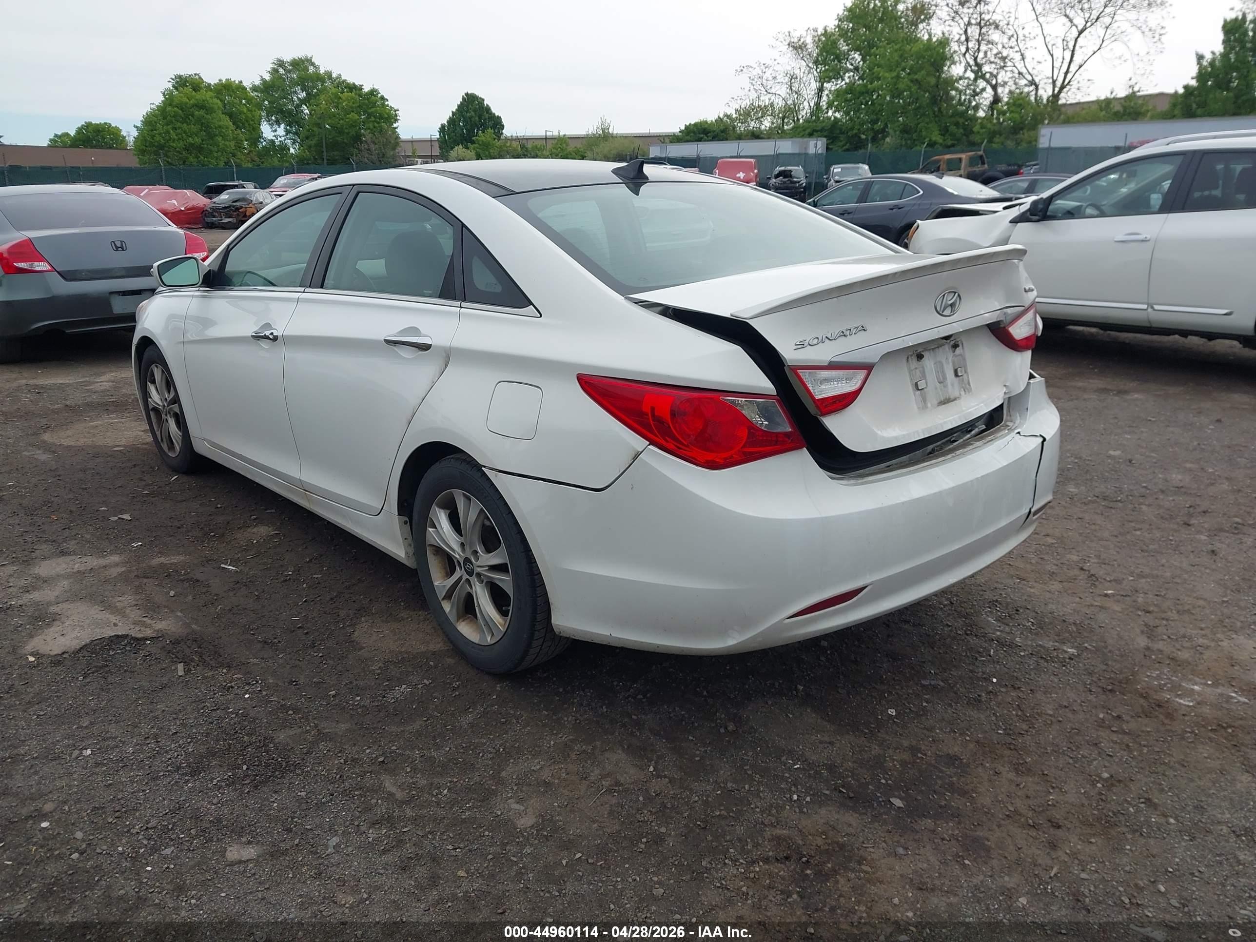 HYUNDAI SONATA image 3