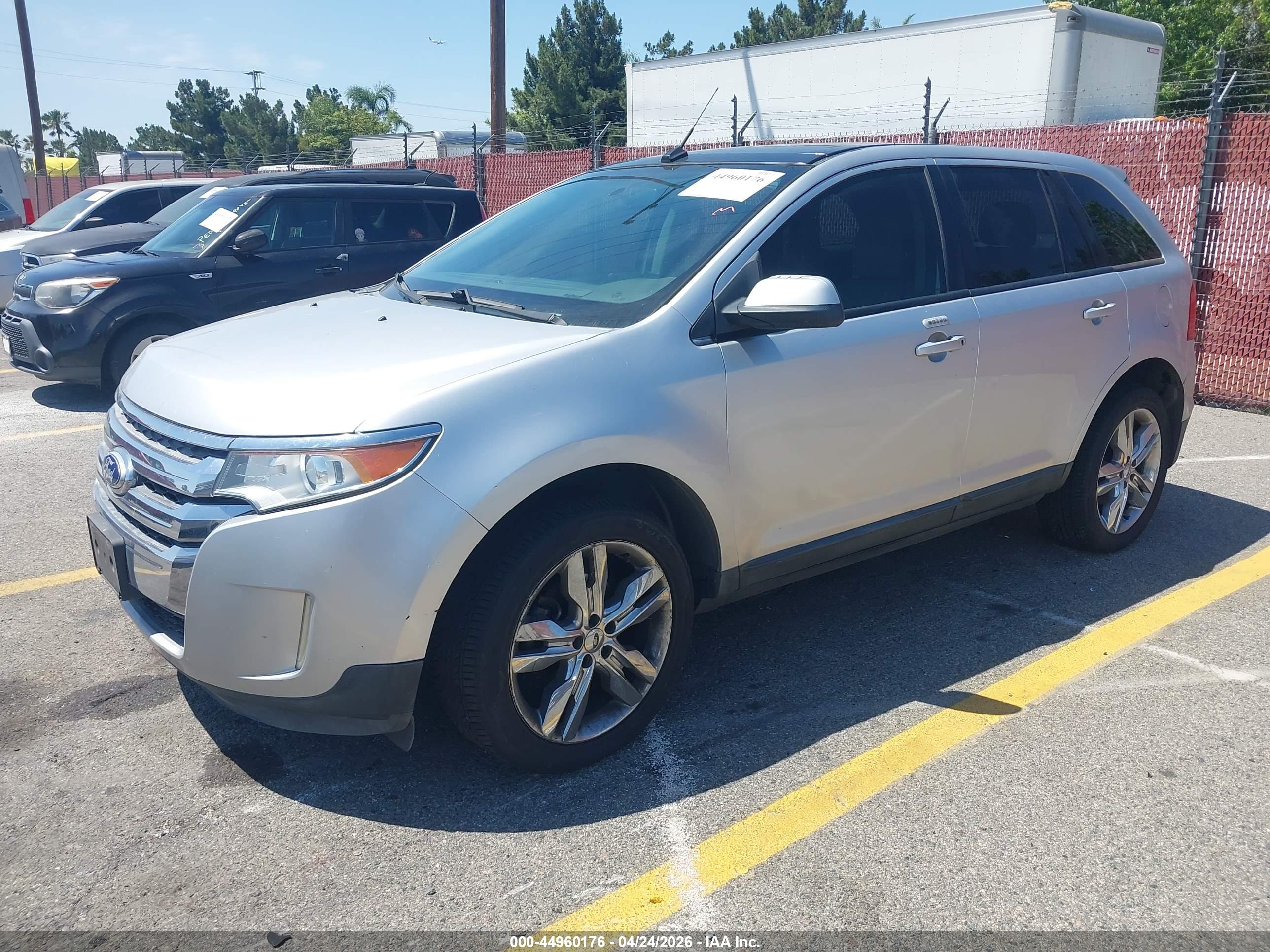 FORD EDGE image 2