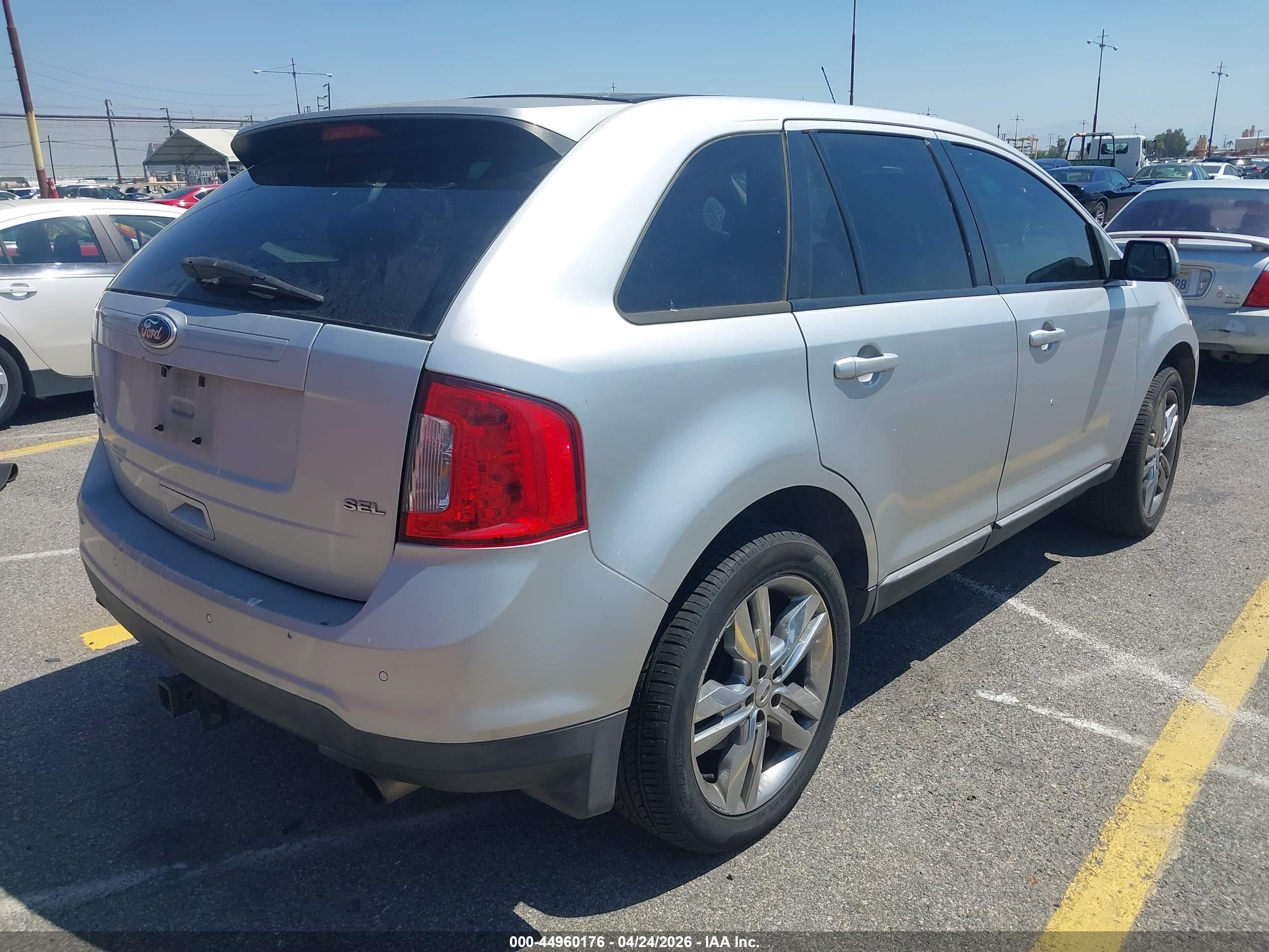 FORD EDGE image 4