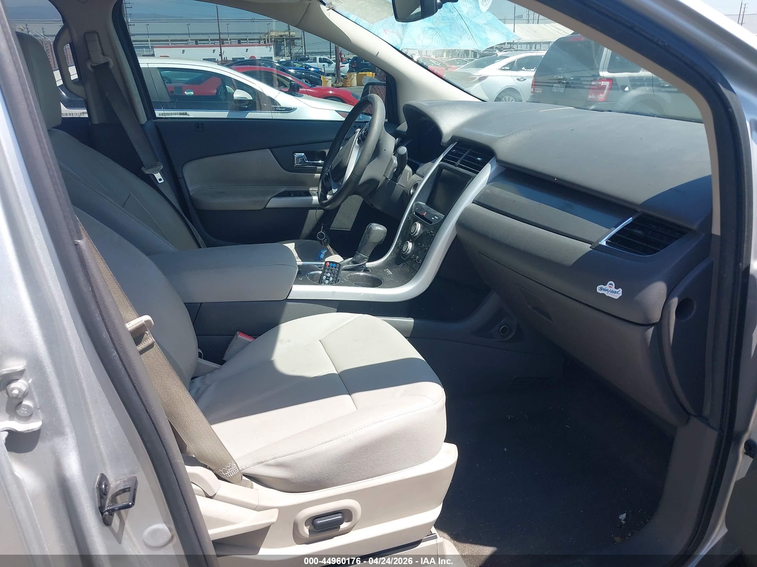 FORD EDGE image 5