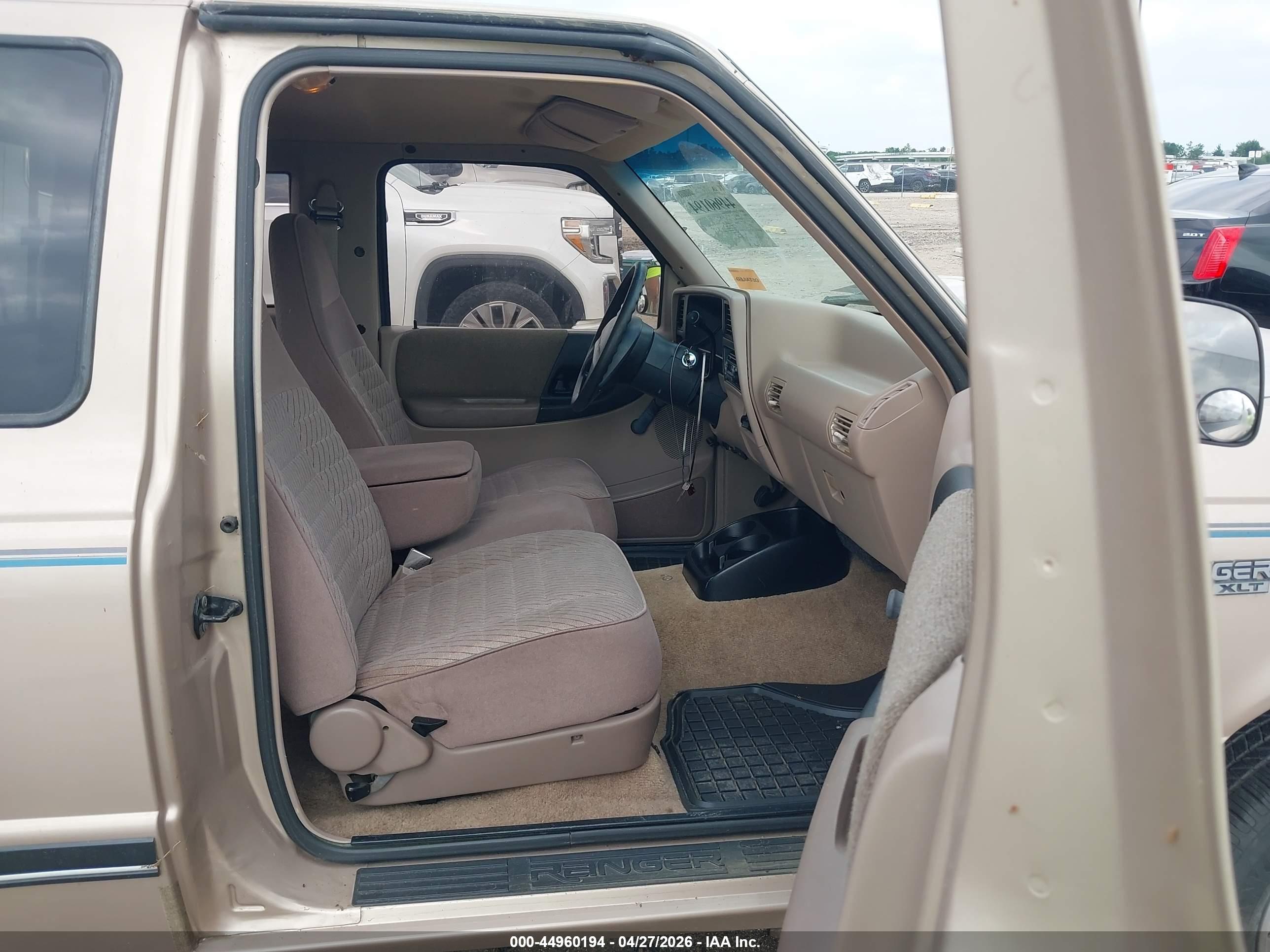 FORD RANGER image 5