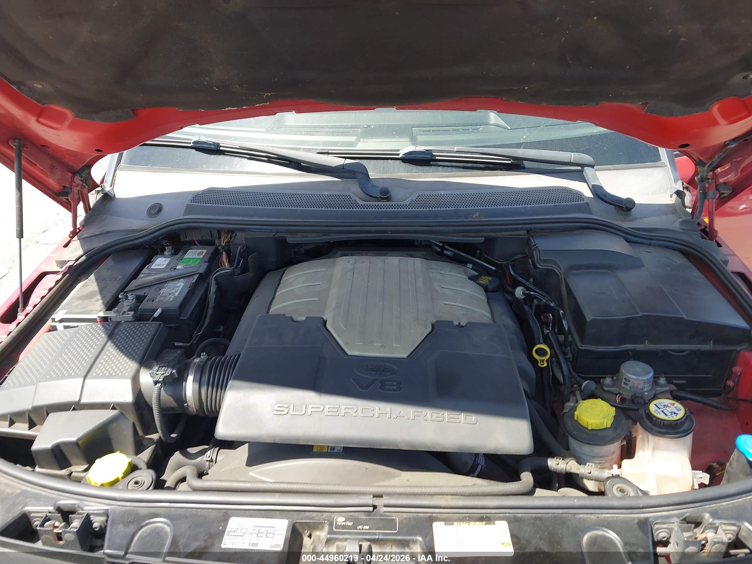 LAND ROVER image 10