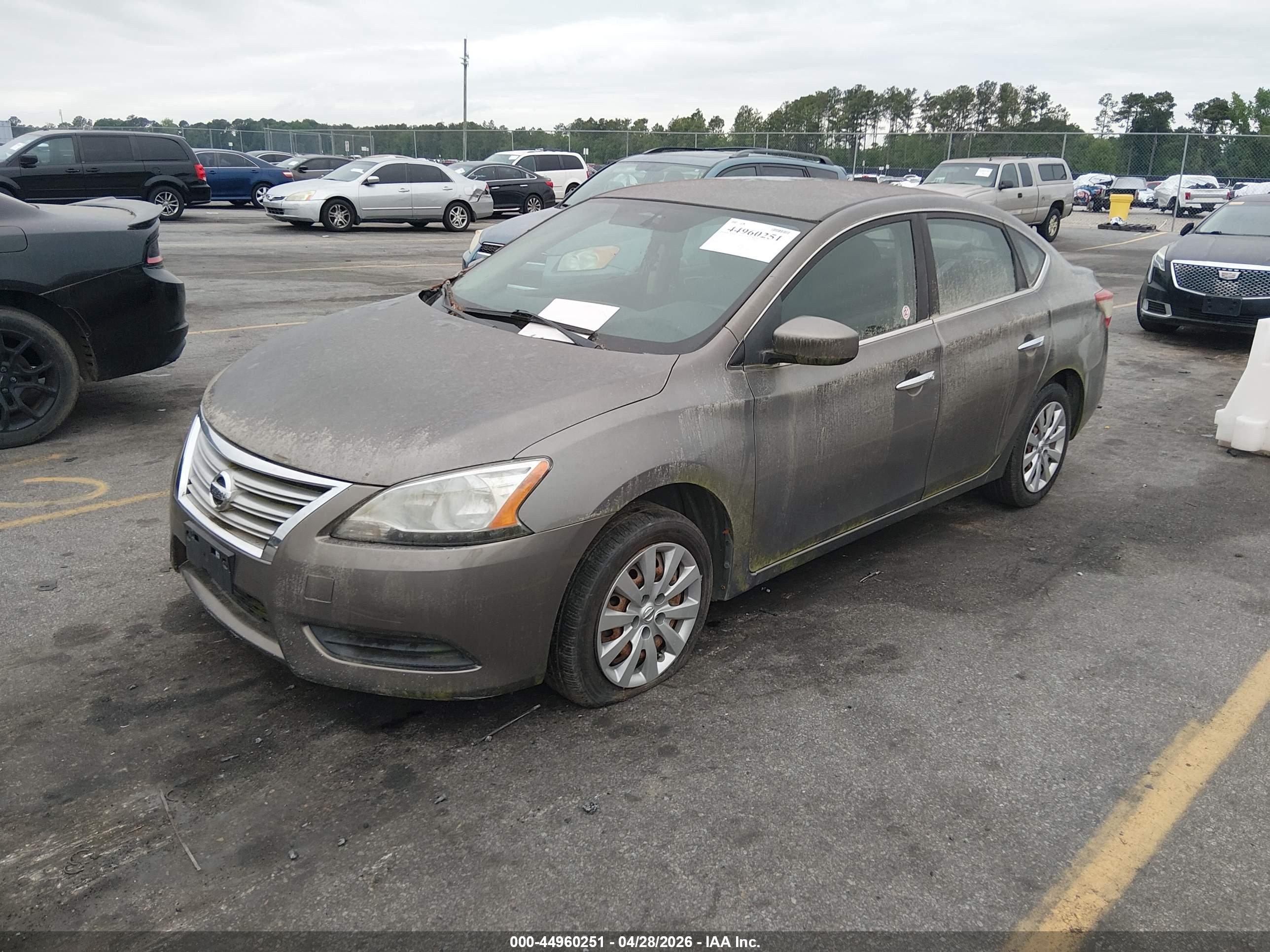 NISSAN SENTRA image 2