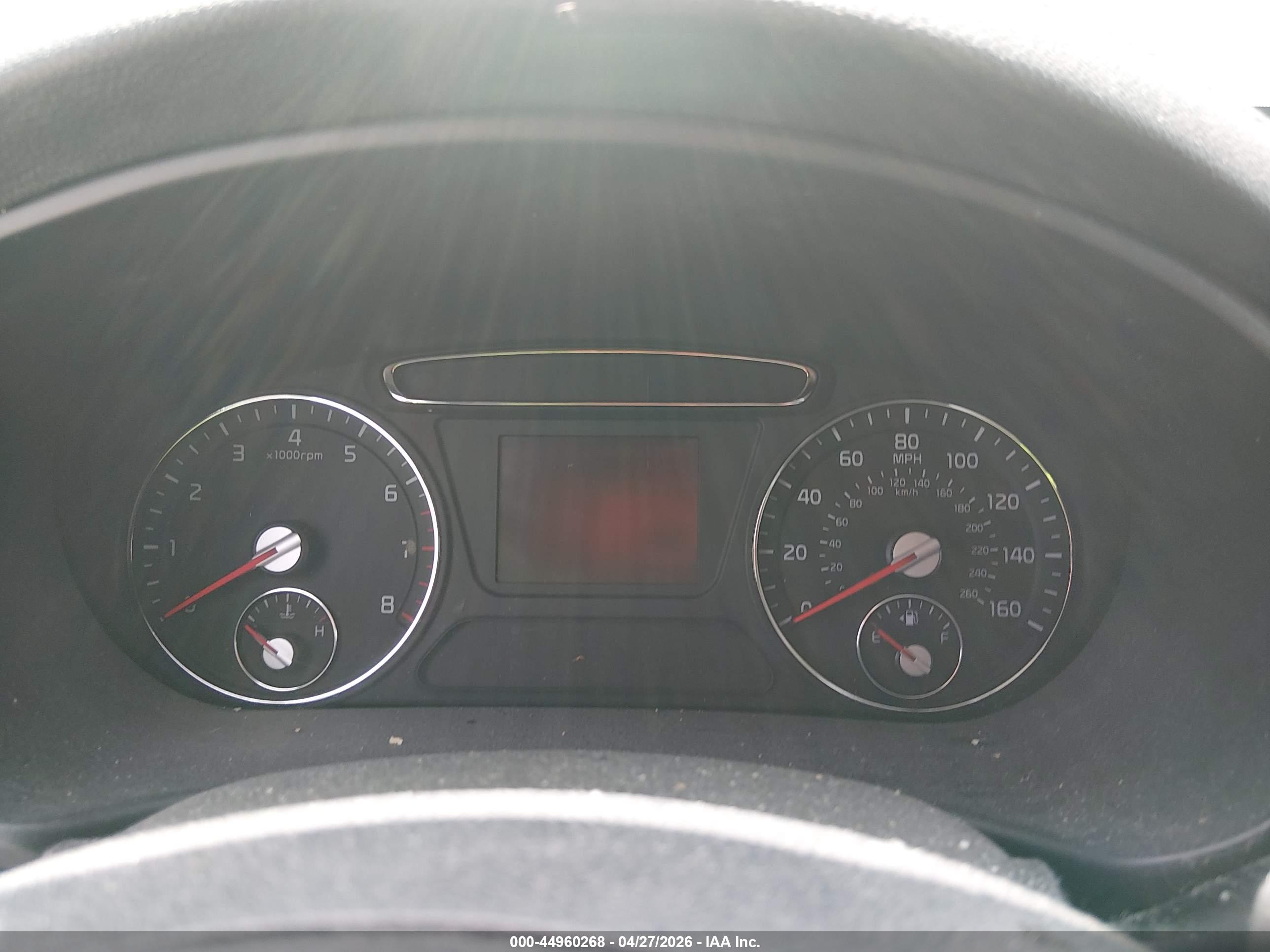 KIA SORENTO image 7