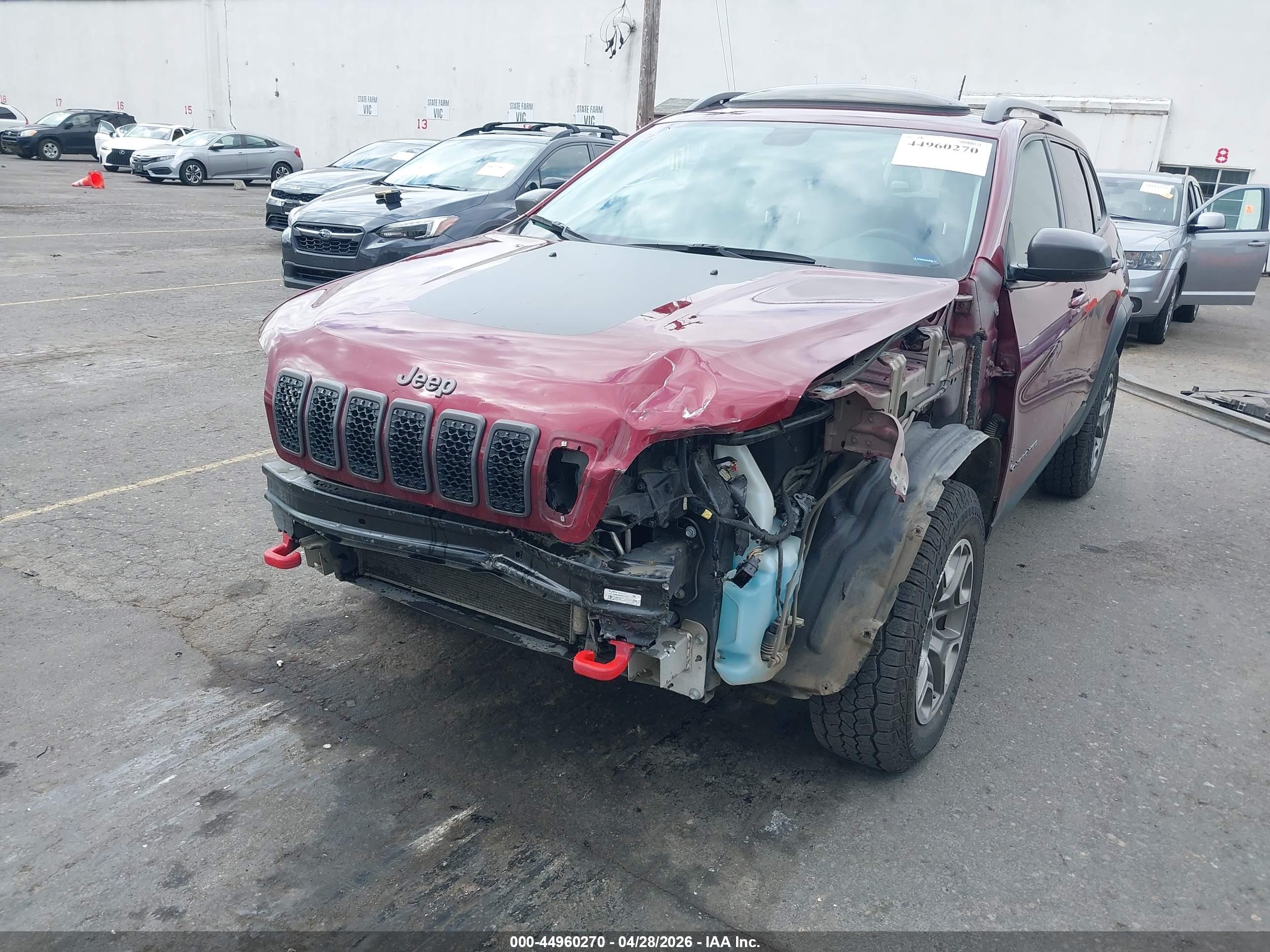 JEEP CHEROKEE image 6