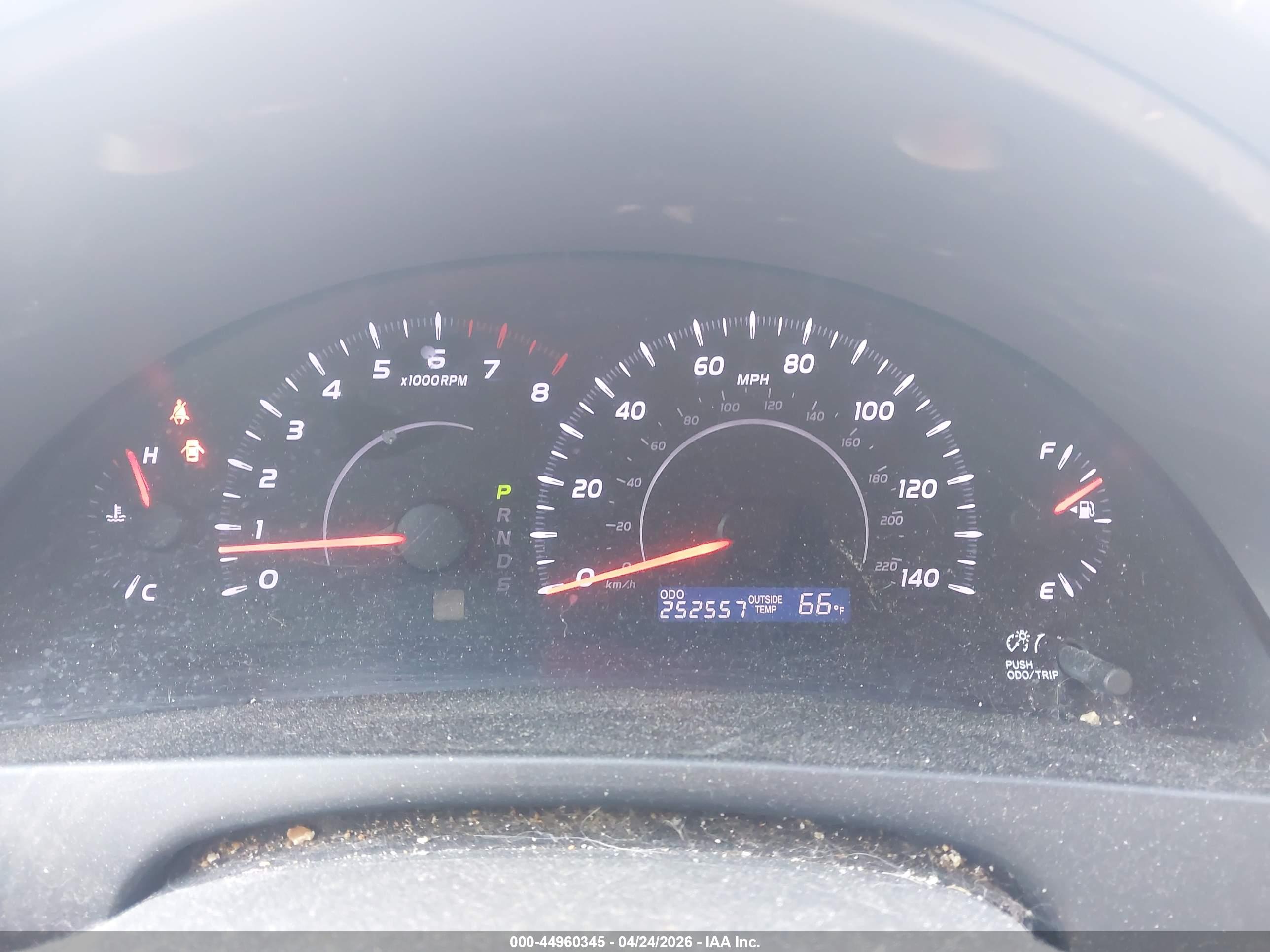 TOYOTA CAMRY image 7
