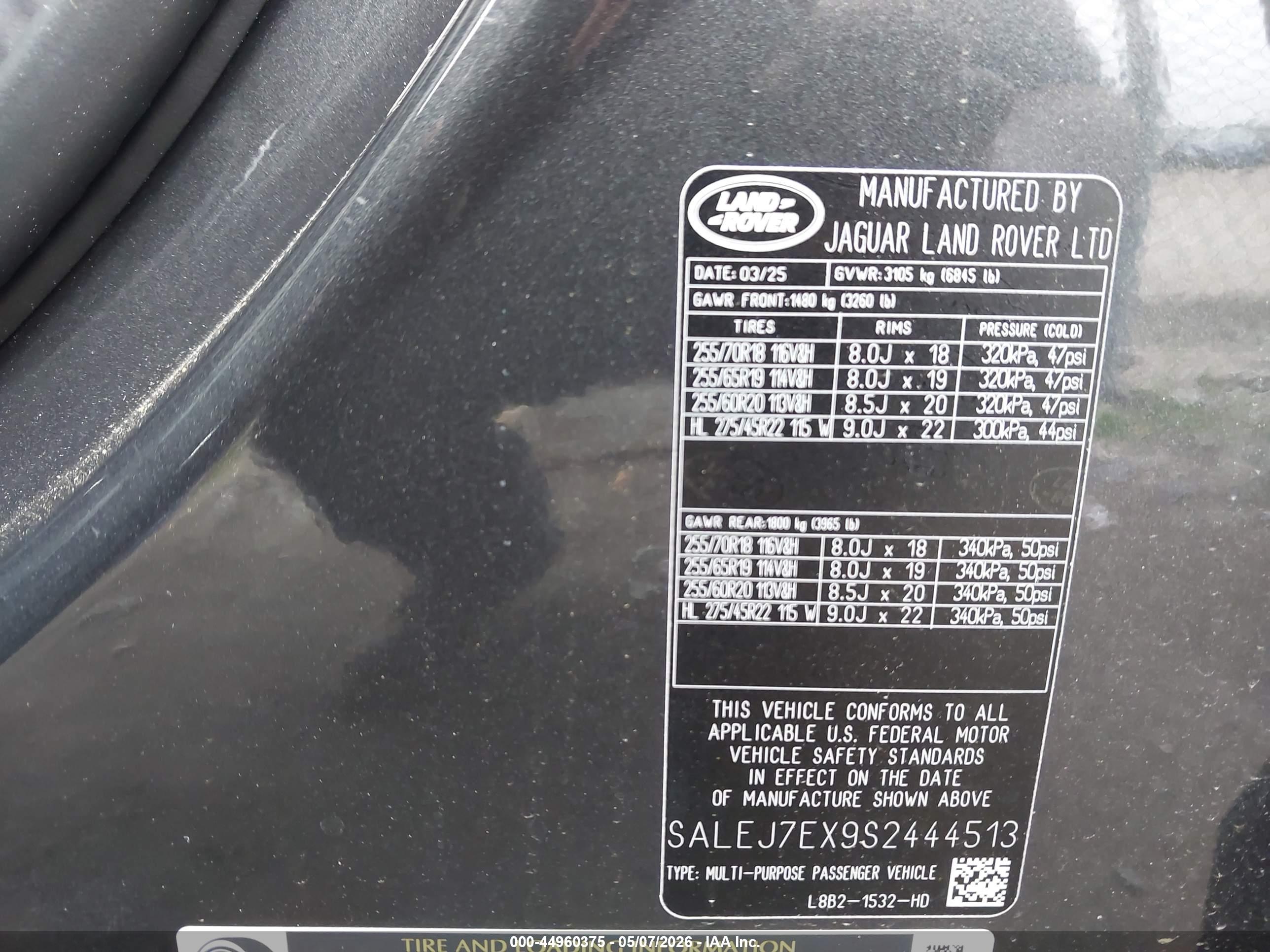 LAND ROVER image 9