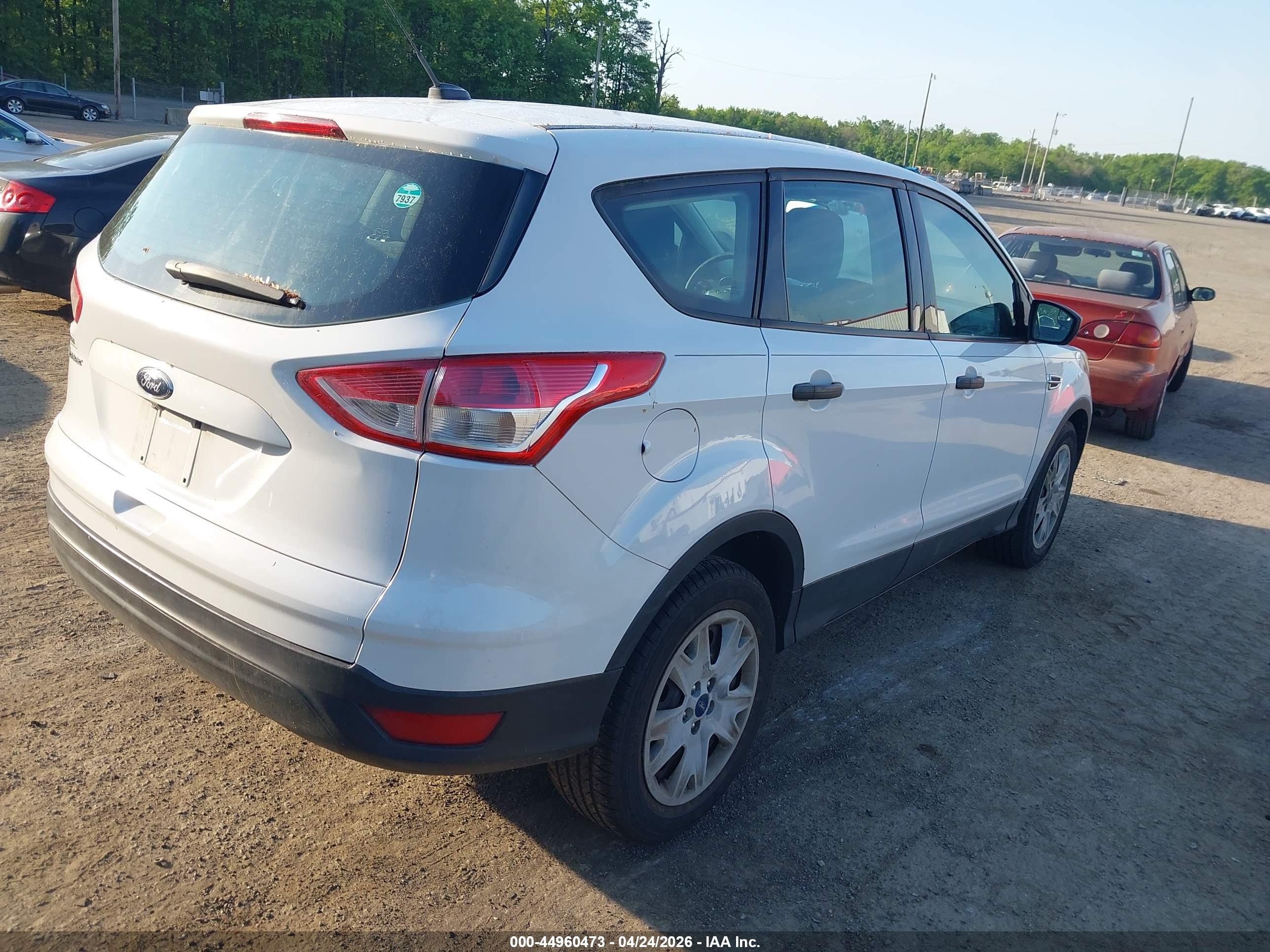 FORD ESCAPE image 4