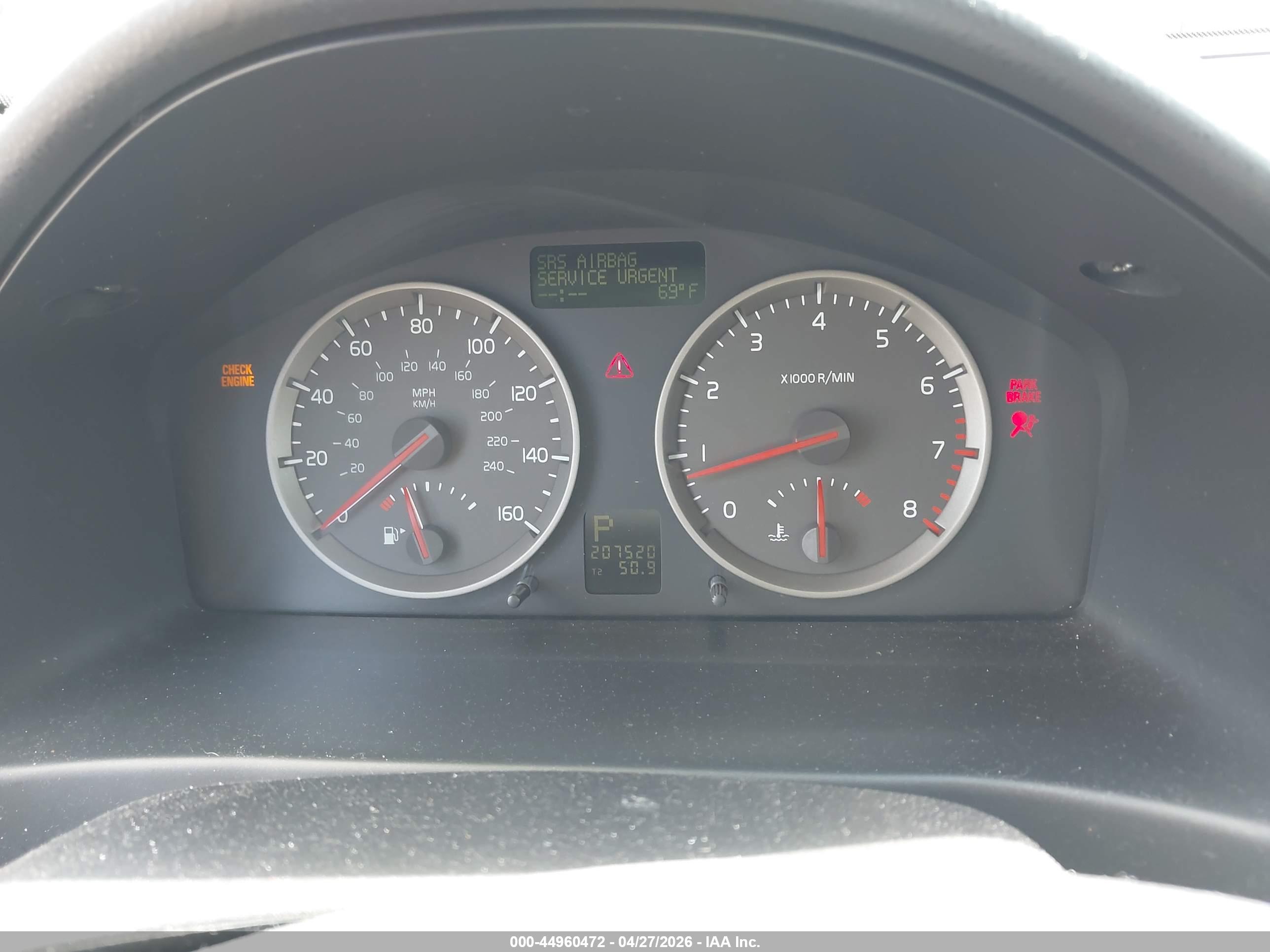 VOLVO S40 image 7