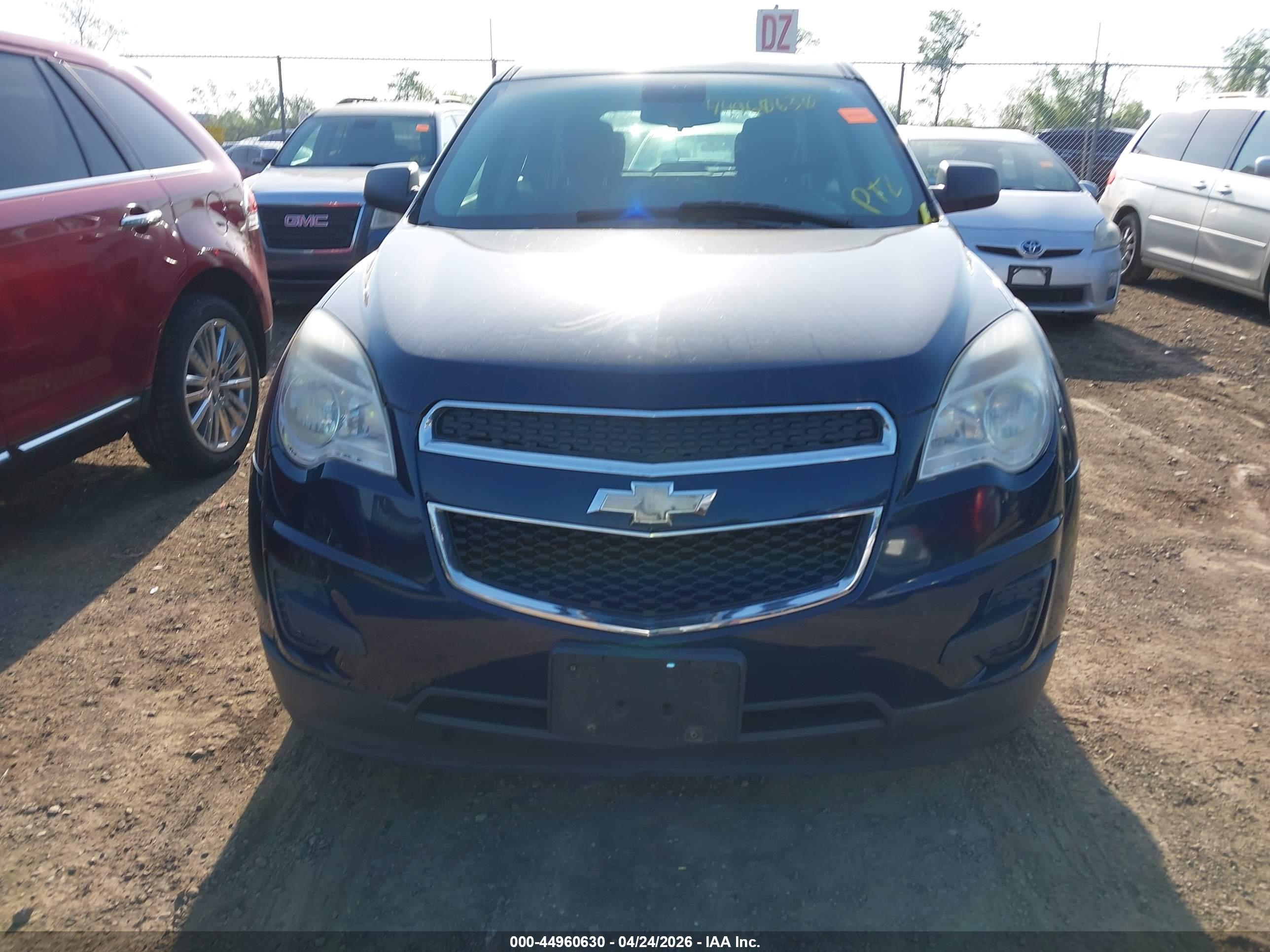 CHEVROLET EQUINOX image 6