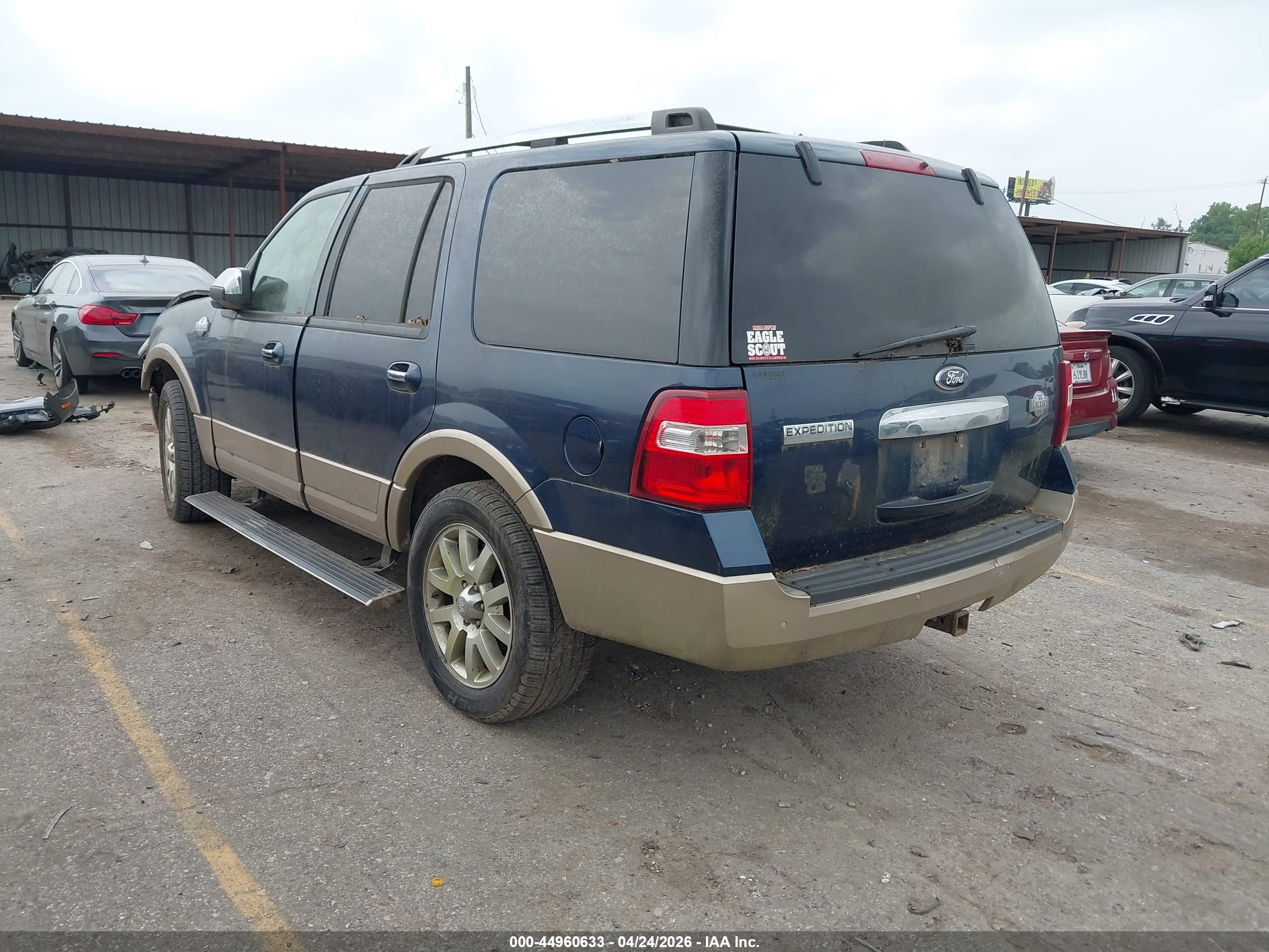 FORD EXPEDITION image 3