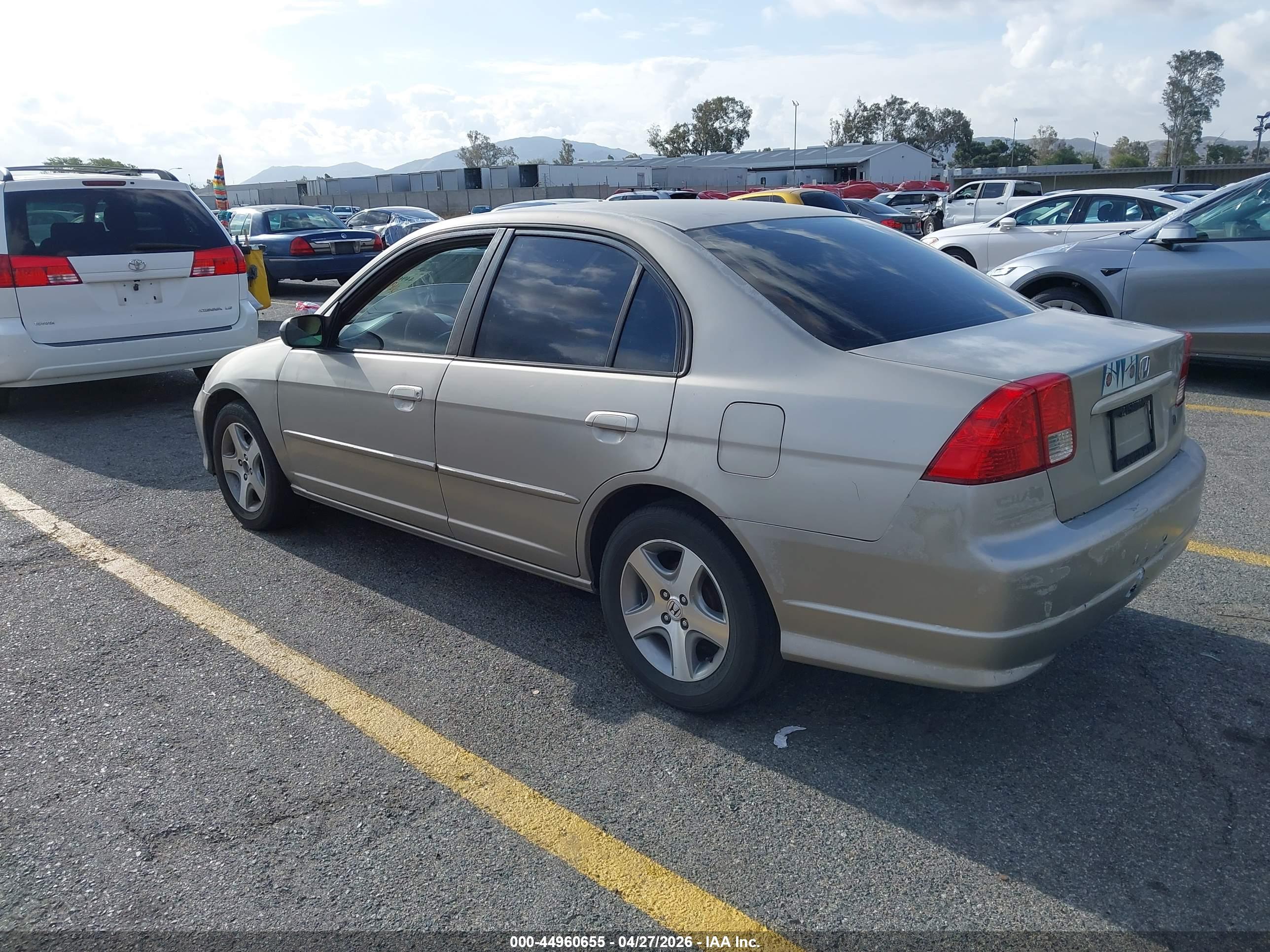 HONDA CIVIC image 3
