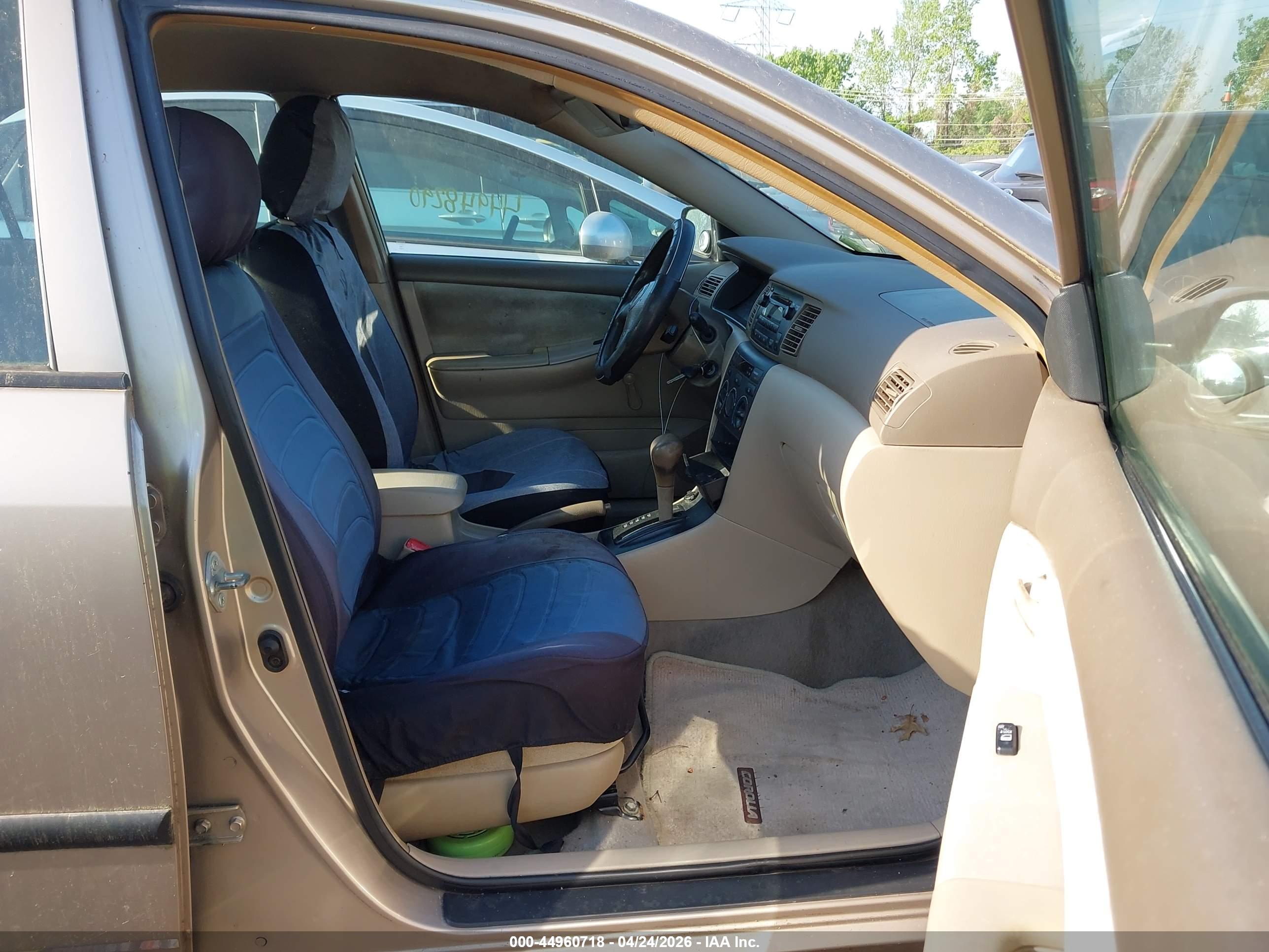 TOYOTA COROLLA image 5