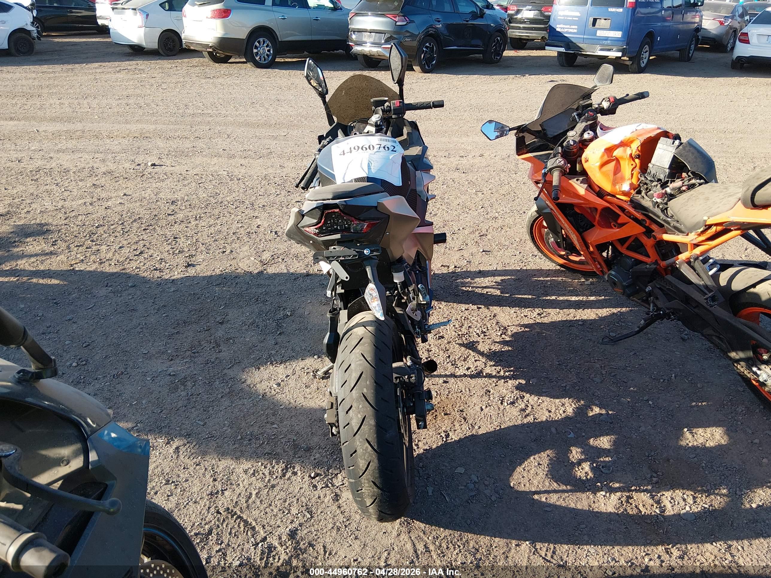 KAWASAKI EX400 image 6