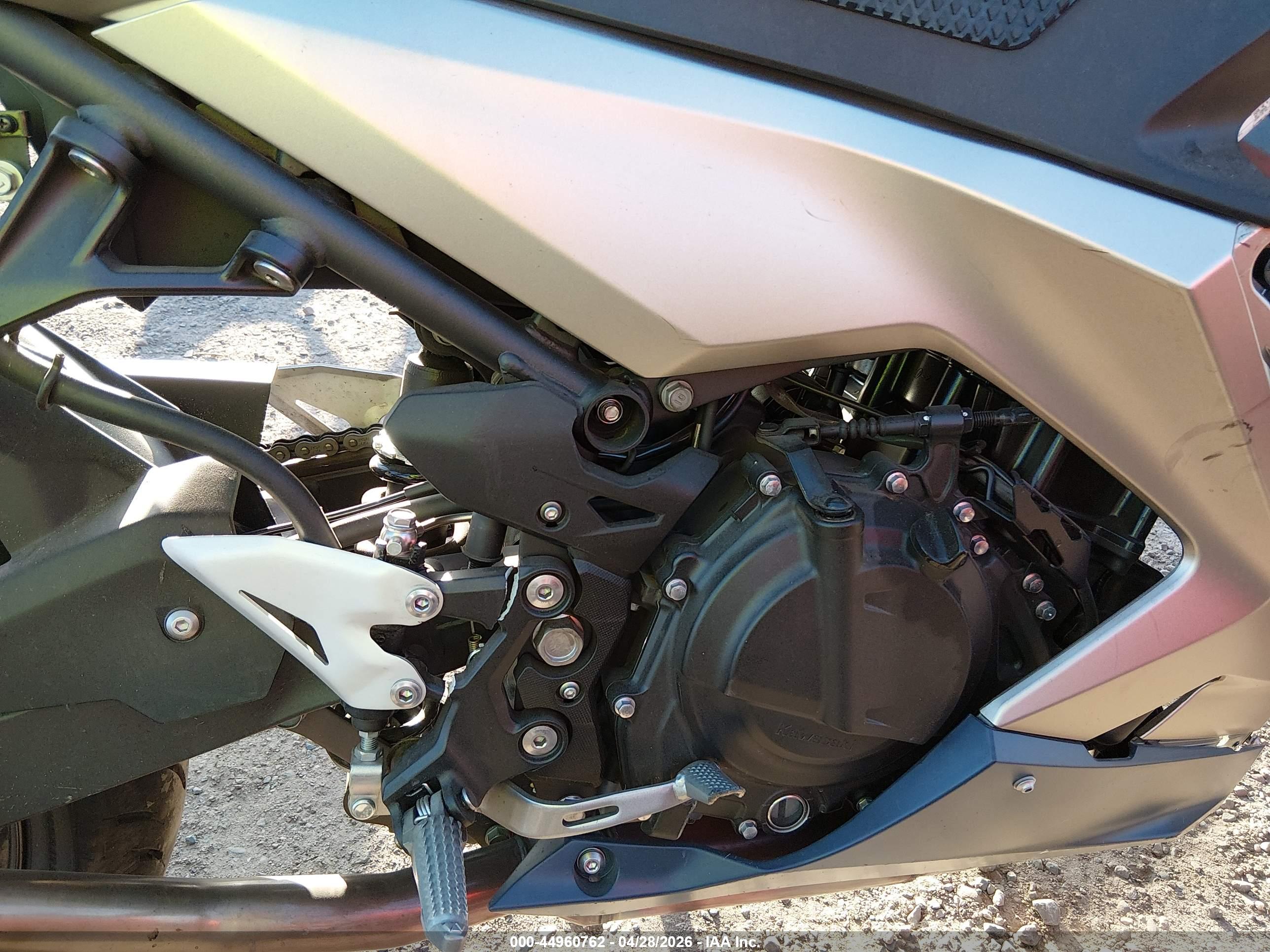 KAWASAKI EX400 image 8