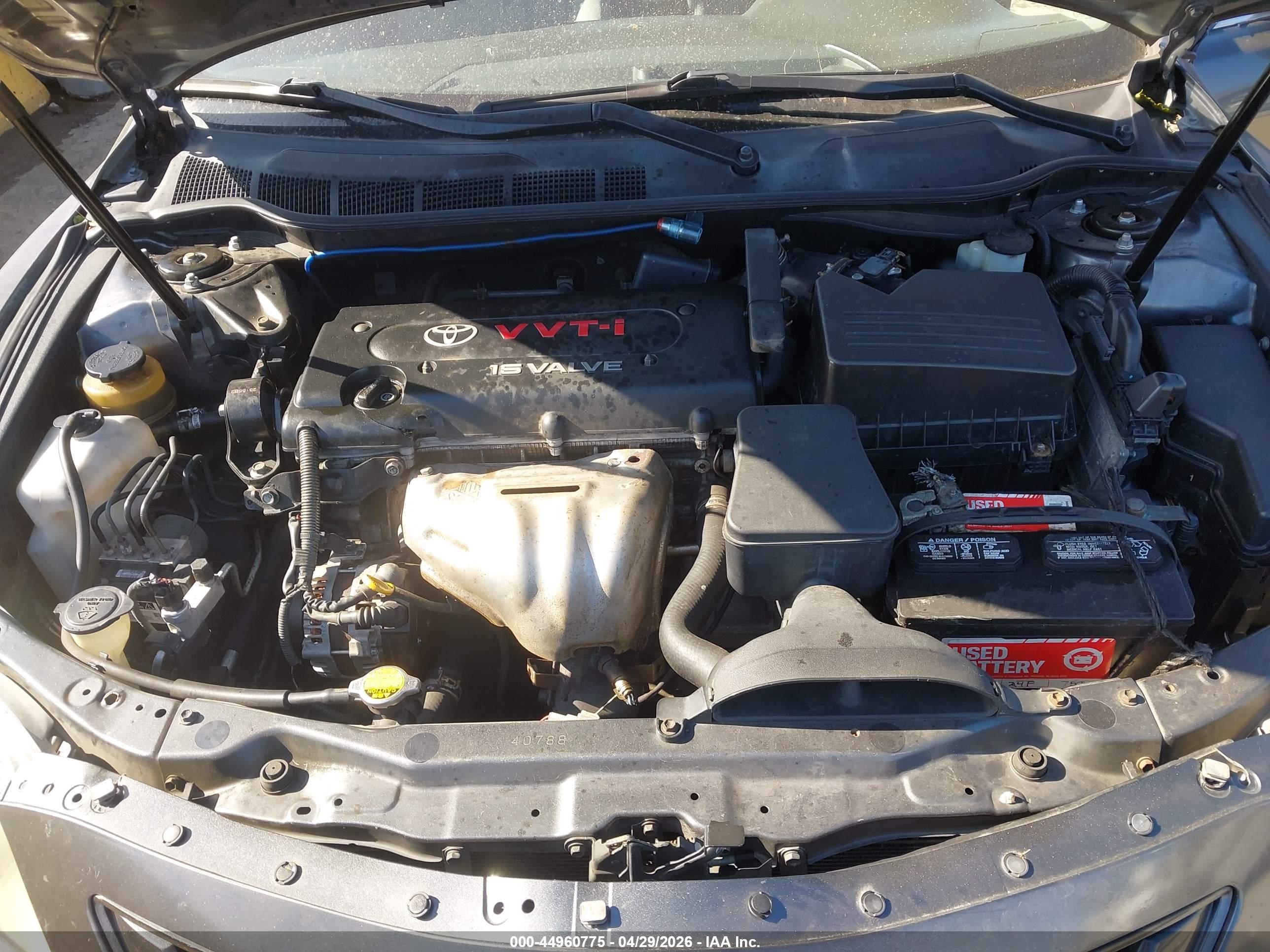 TOYOTA CAMRY image 10