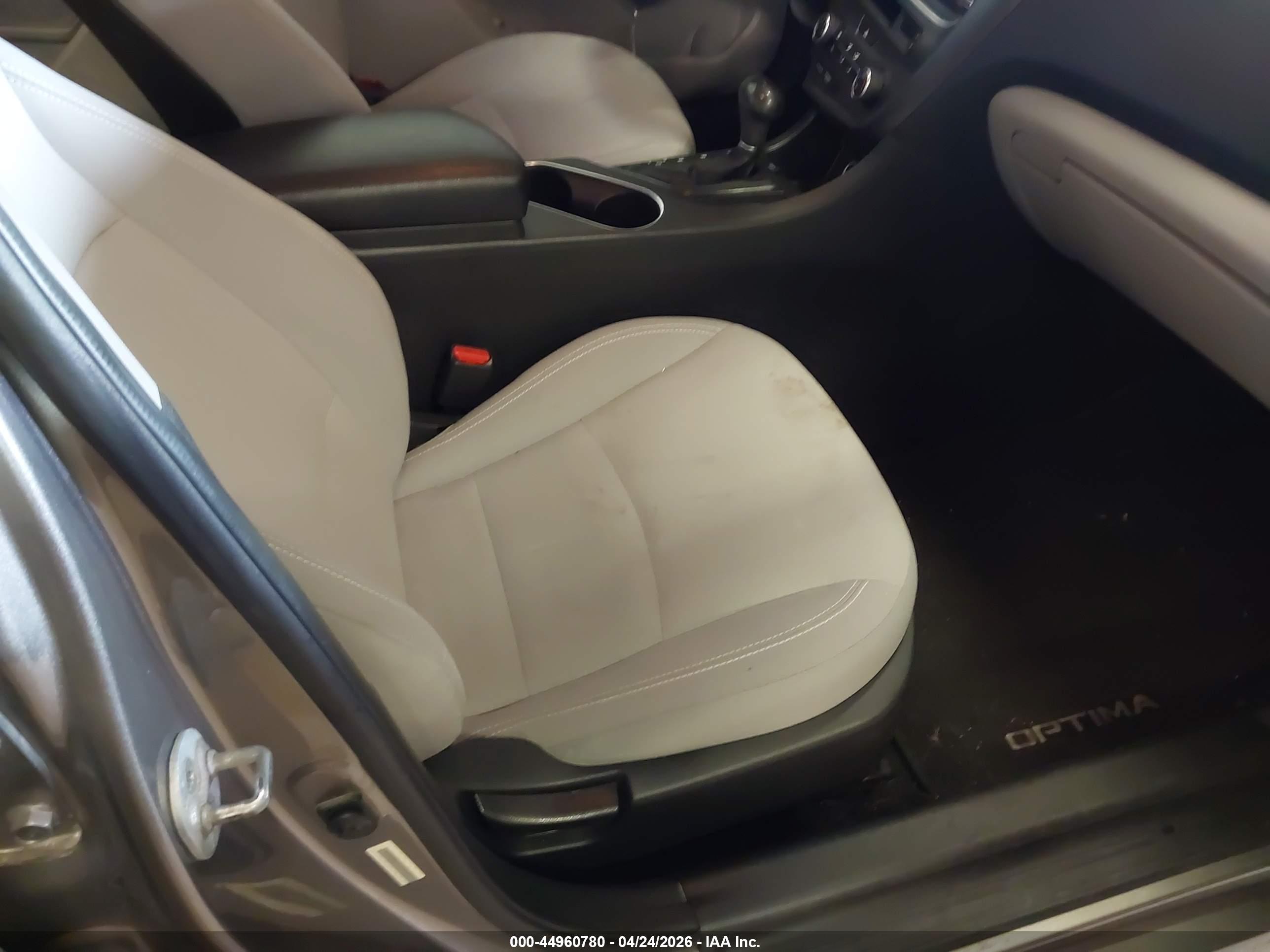 KIA OPTIMA image 5