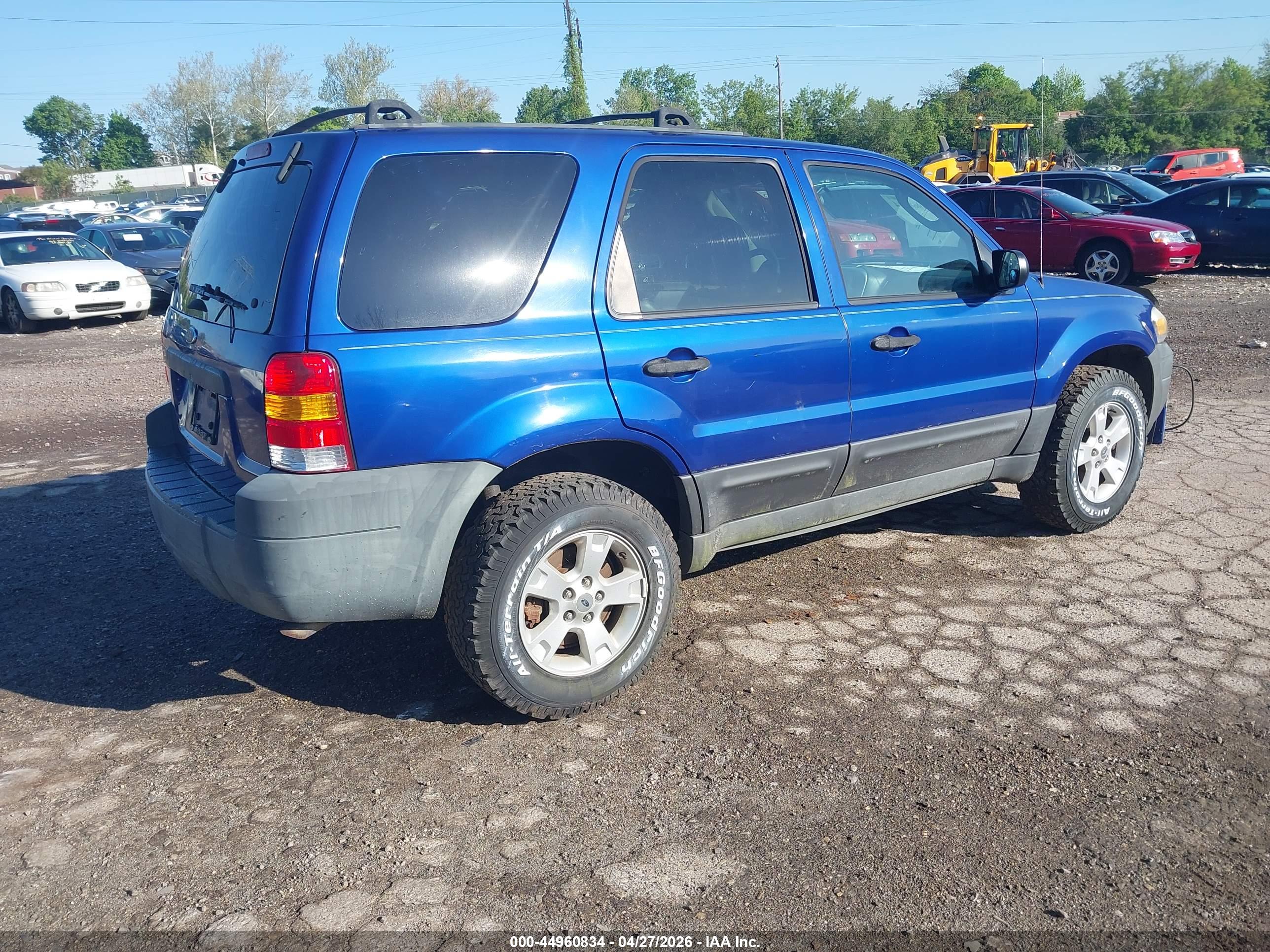 FORD ESCAPE image 4