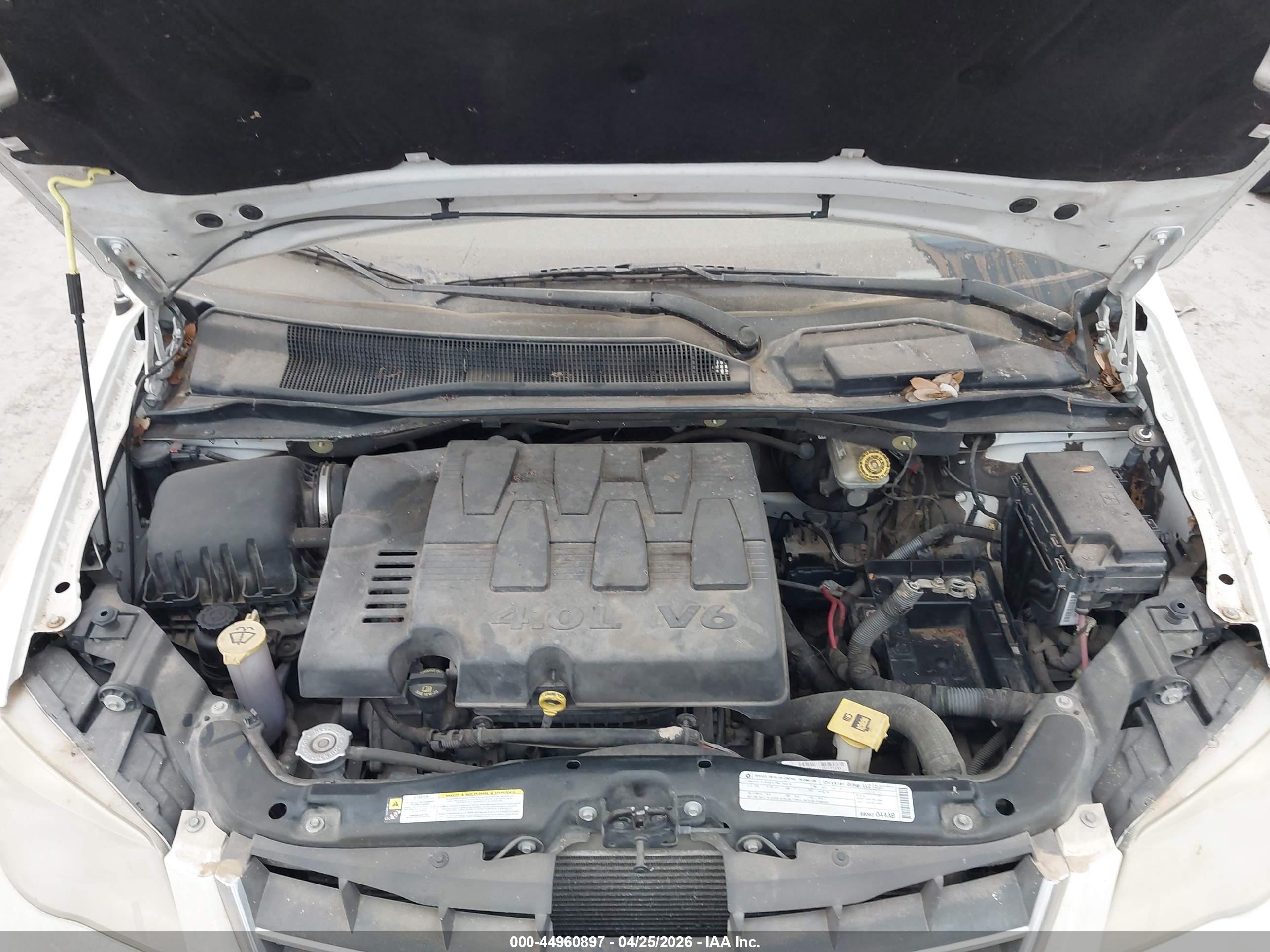 CHRYSLER TOWN image 10