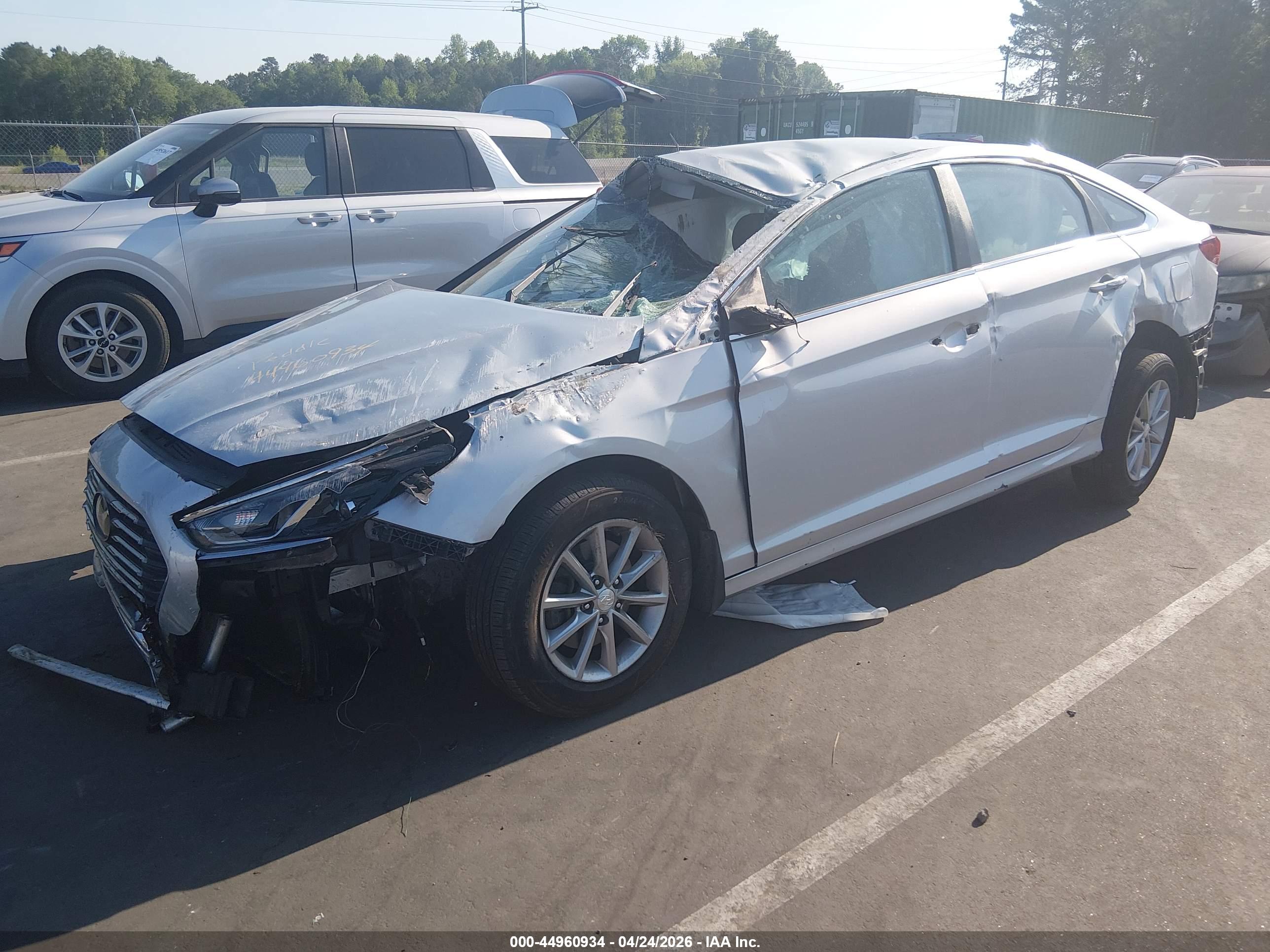 HYUNDAI SONATA image 2
