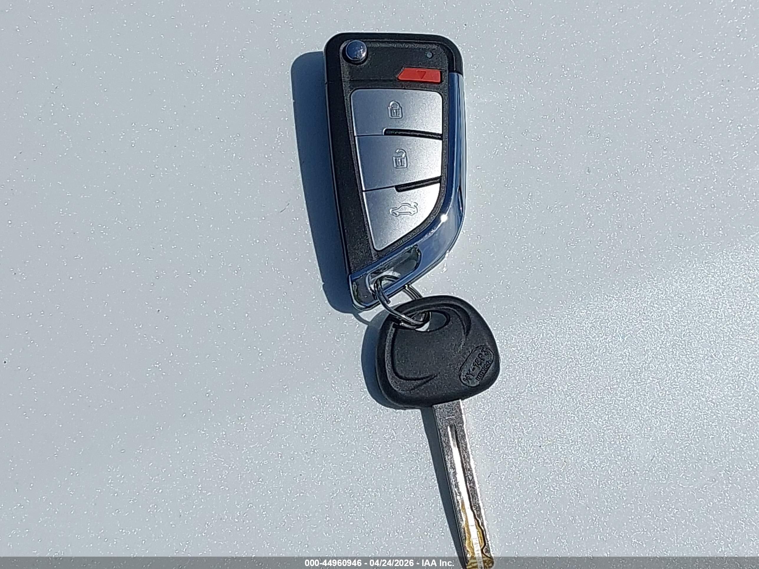 HYUNDAI SONATA image 11