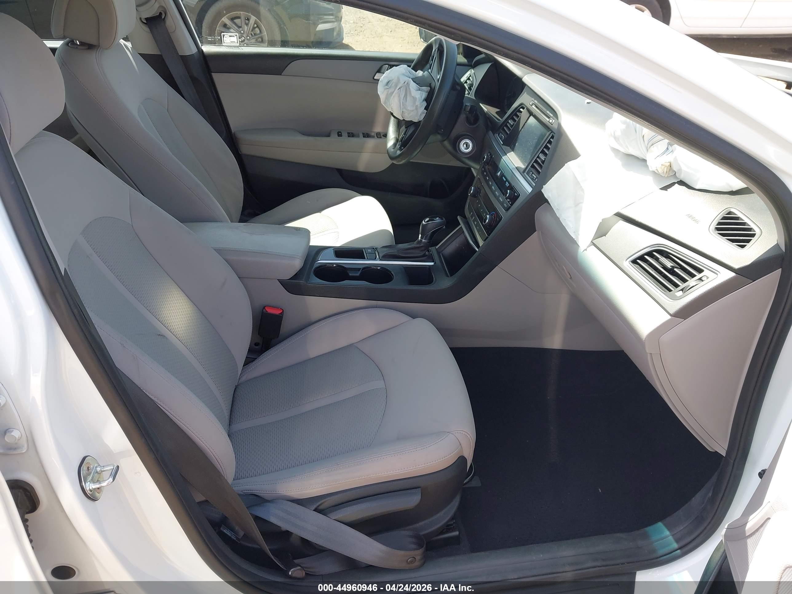 HYUNDAI SONATA image 5