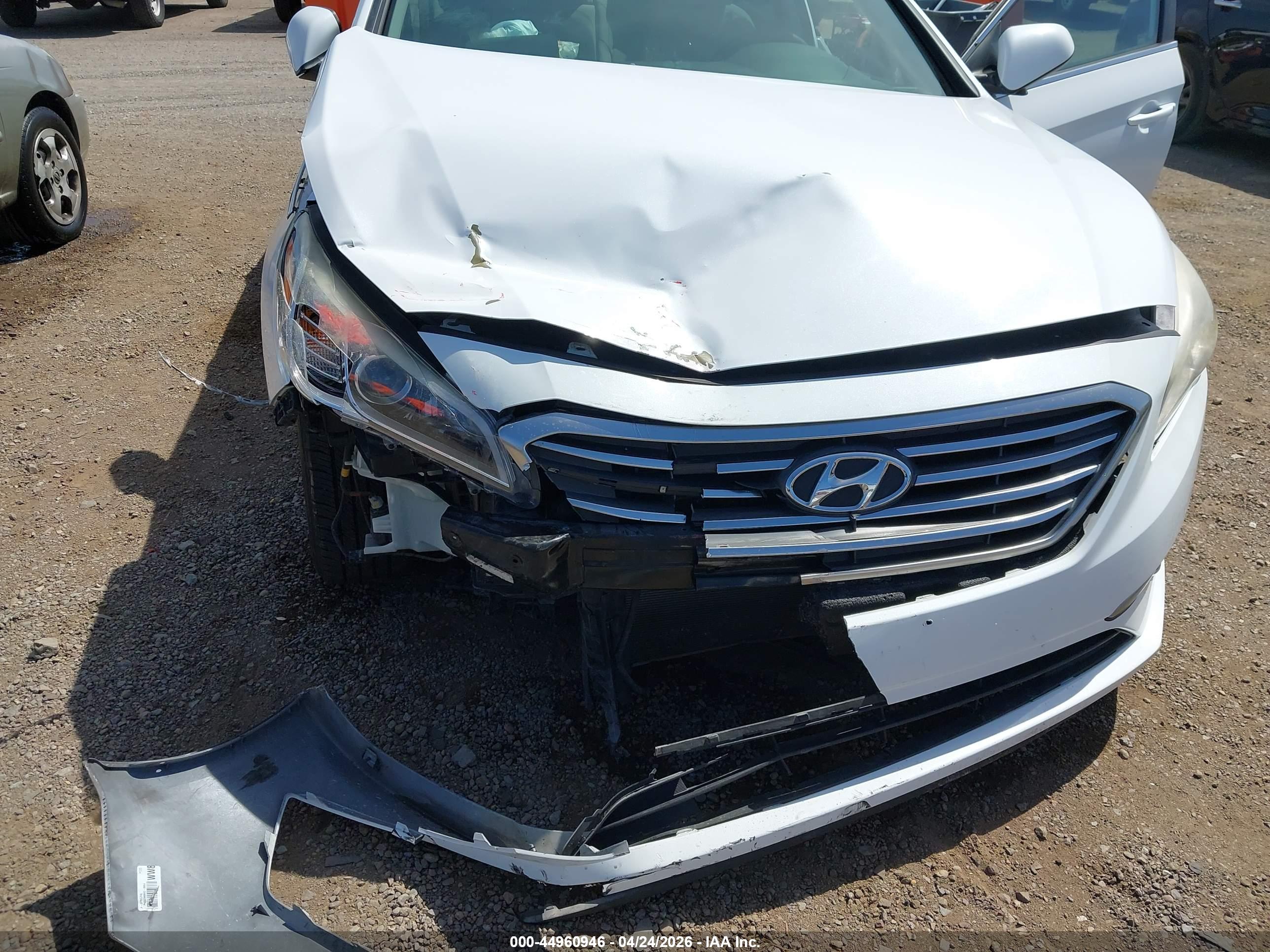 HYUNDAI SONATA image 6