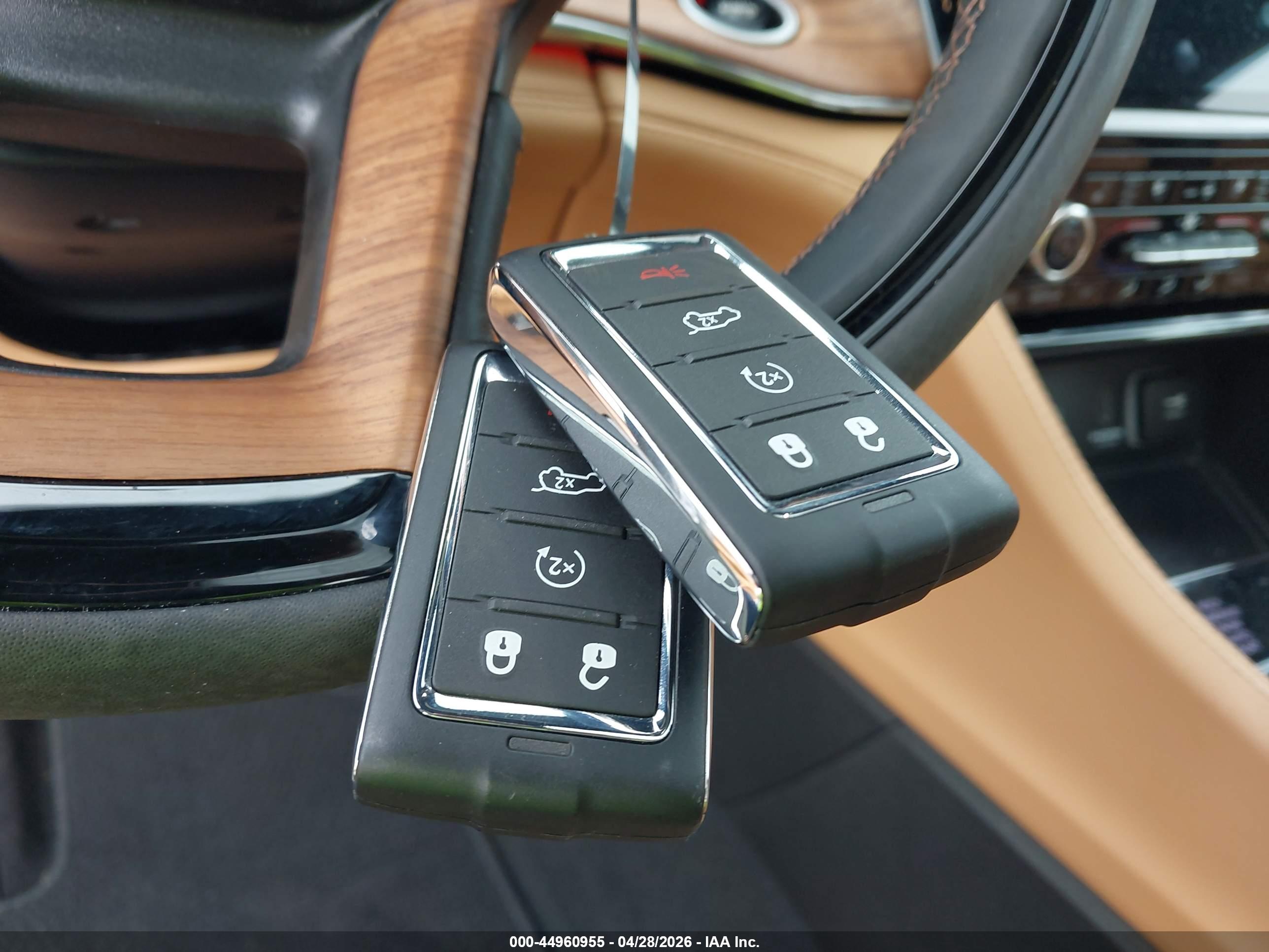 JEEP GRAND image 11