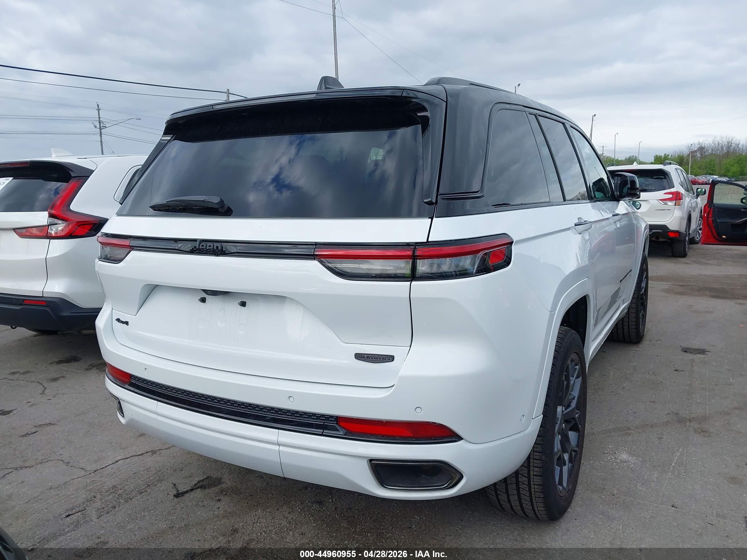 JEEP GRAND image 4