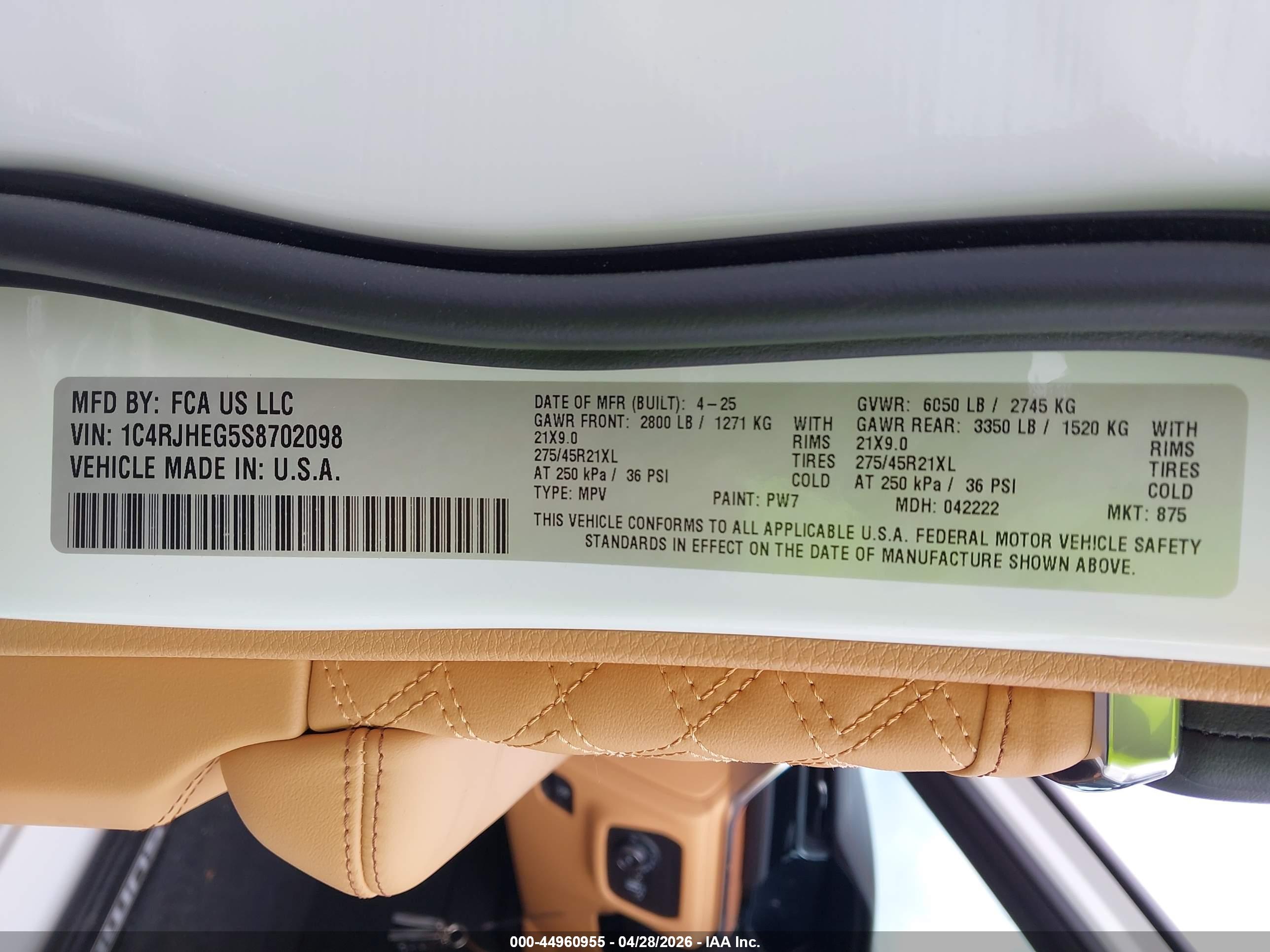 JEEP GRAND image 9