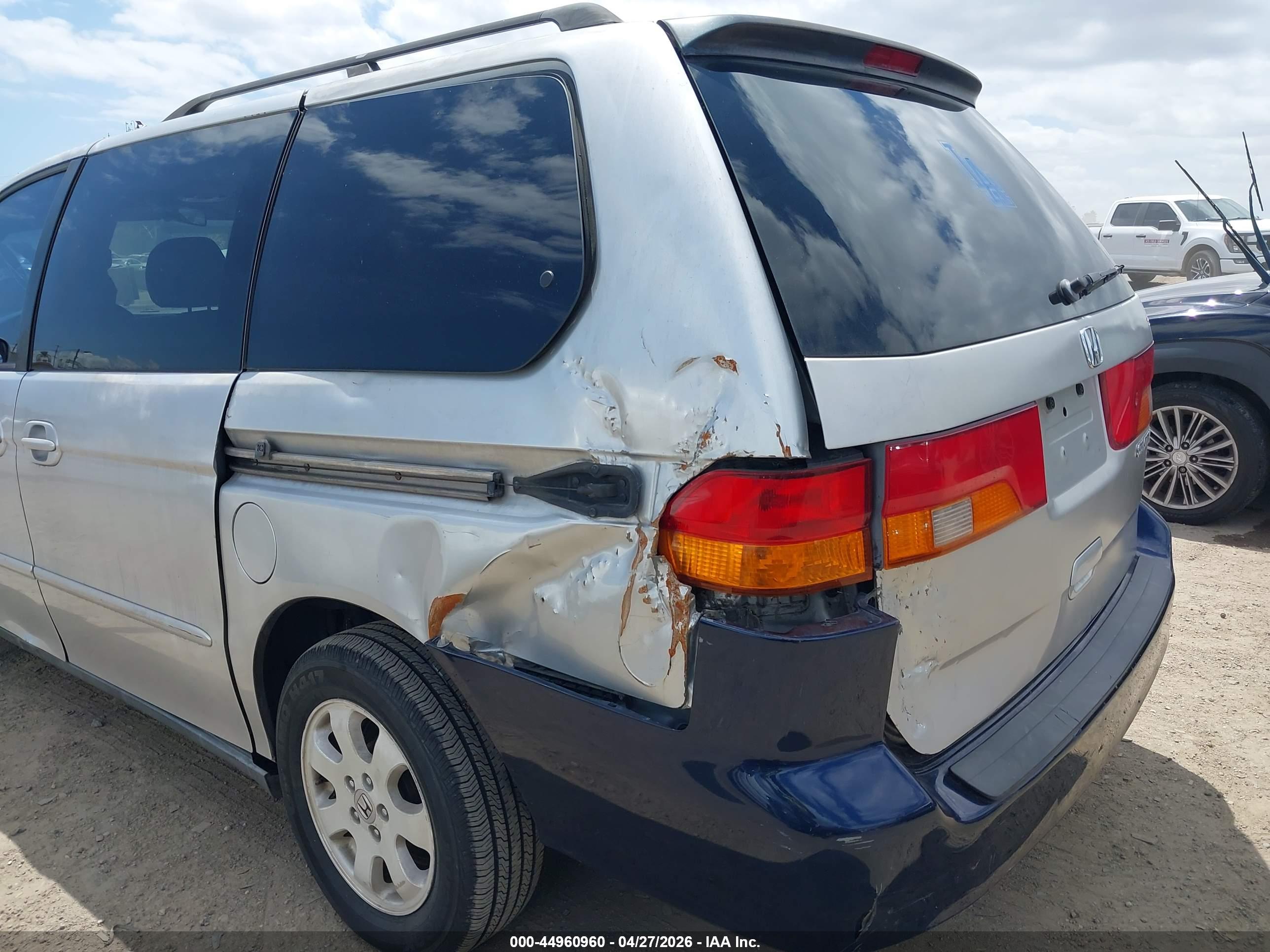 HONDA ODYSSEY image 6